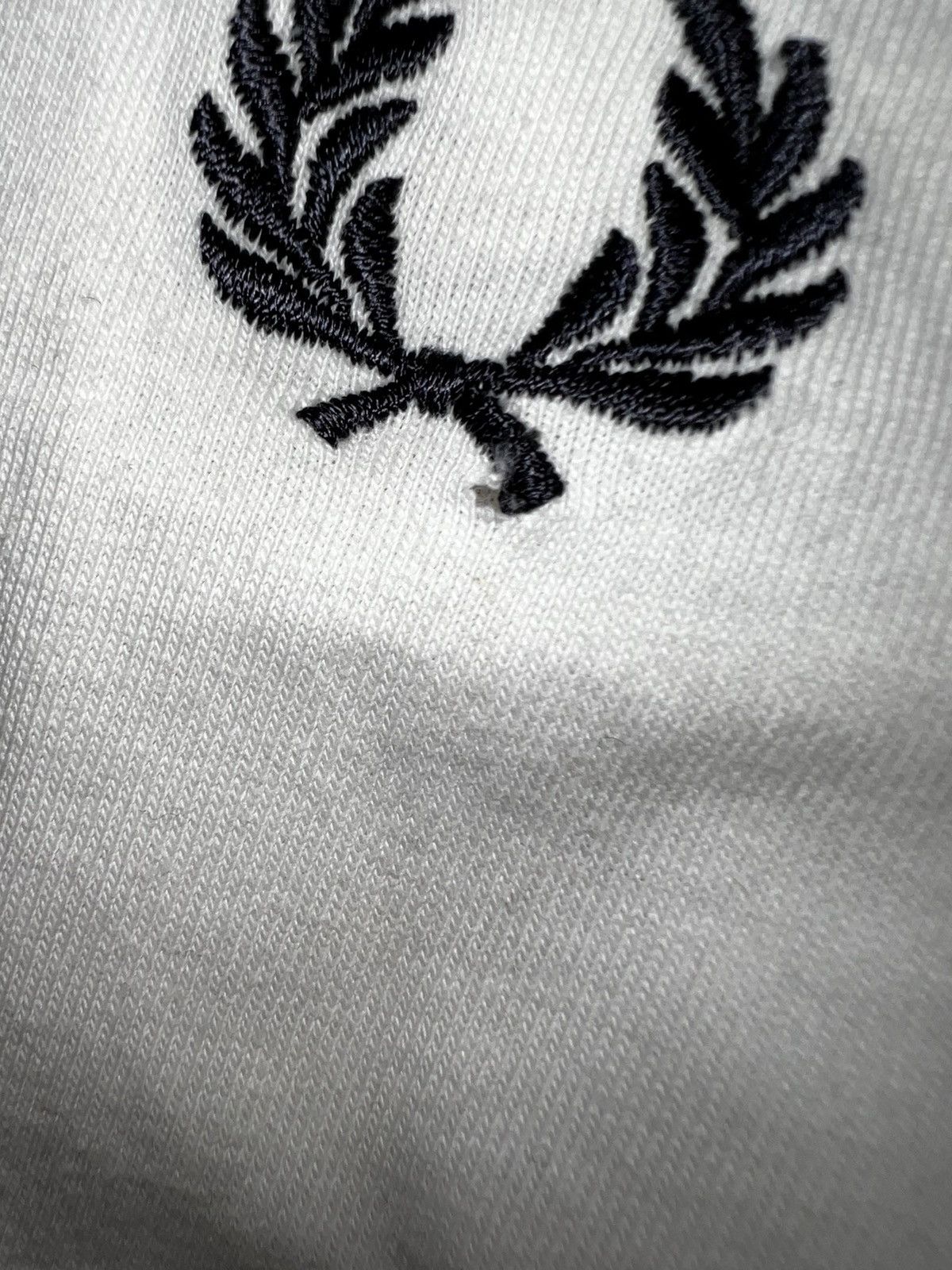 Fred Perry × Vintage Fred Perry Mini Logo Based T-Shirt Short Sleeve Y2K Vintage Size US S / EU 44-46 / 1 - 12 Thumbnail