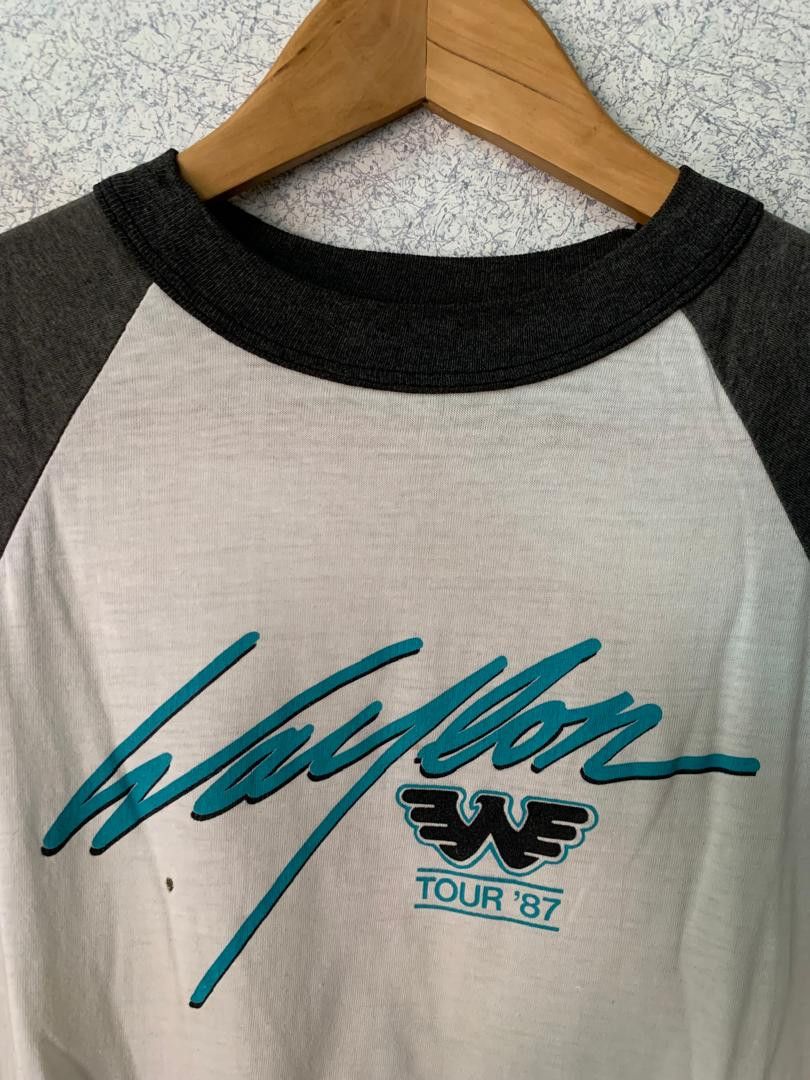 Band Tees × Vintage Vintage band Waylon Size US M / EU 48-50 / 2 - 2 Thumbnail