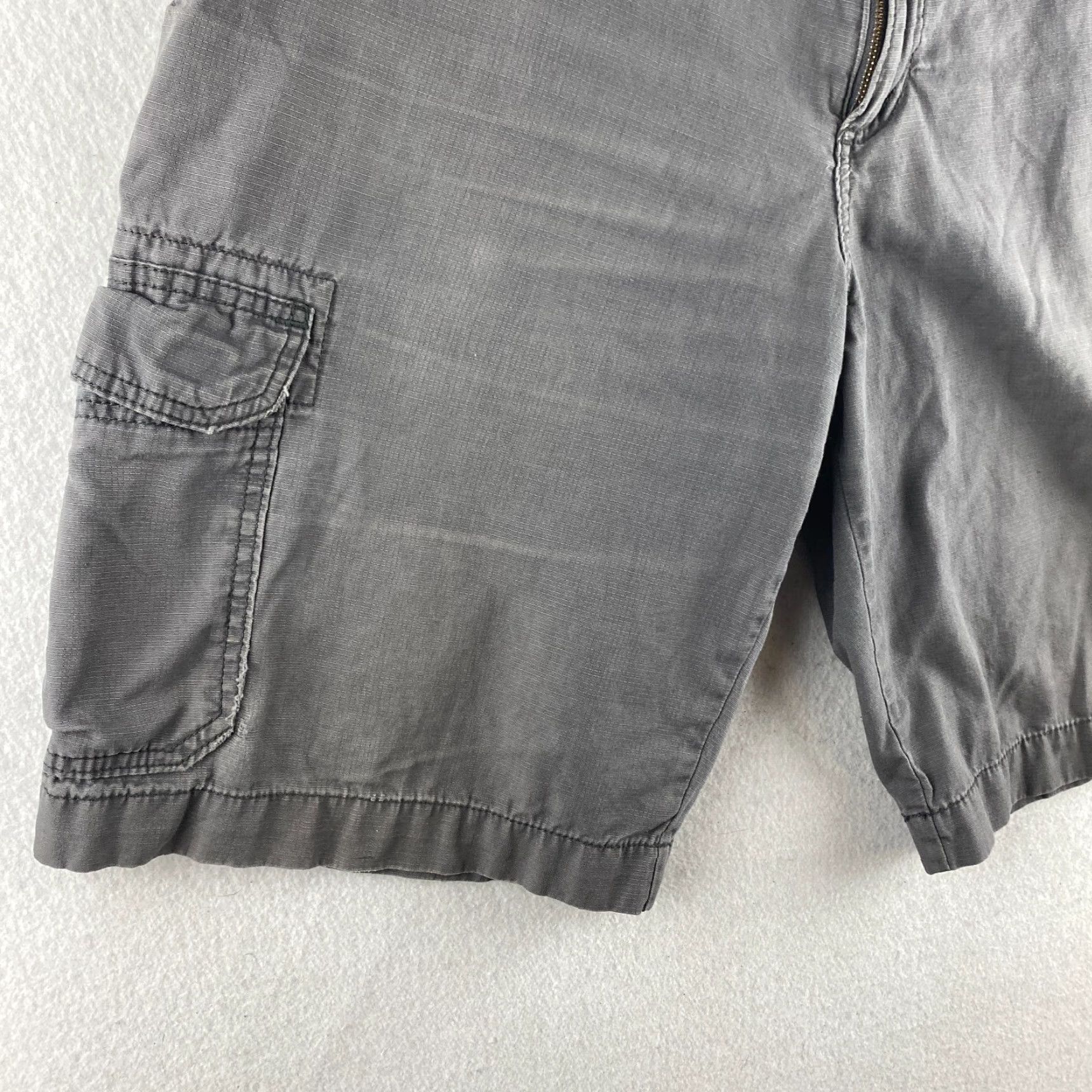 Eddie Bauer Eddie Bauer Mens Cargo Shorts 36 Gray Cotton Blend Rip Stop Flap Pockets Outdoor Casual Size US 35 - 4 Thumbnail