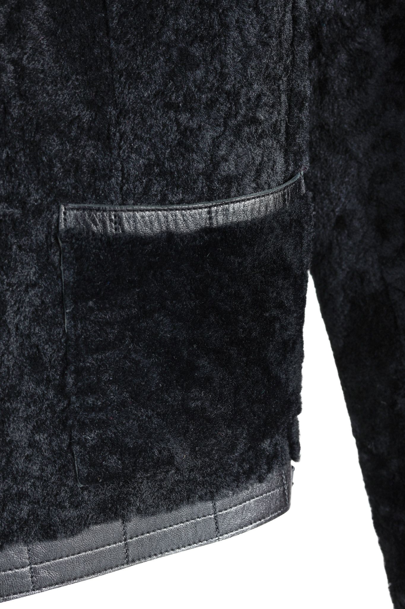 Chanel Chanel 03A Black Curly Lambskin & Leather Cropped Bow Jacket Size XXS / US 00 / IT 34 - 8 Thumbnail