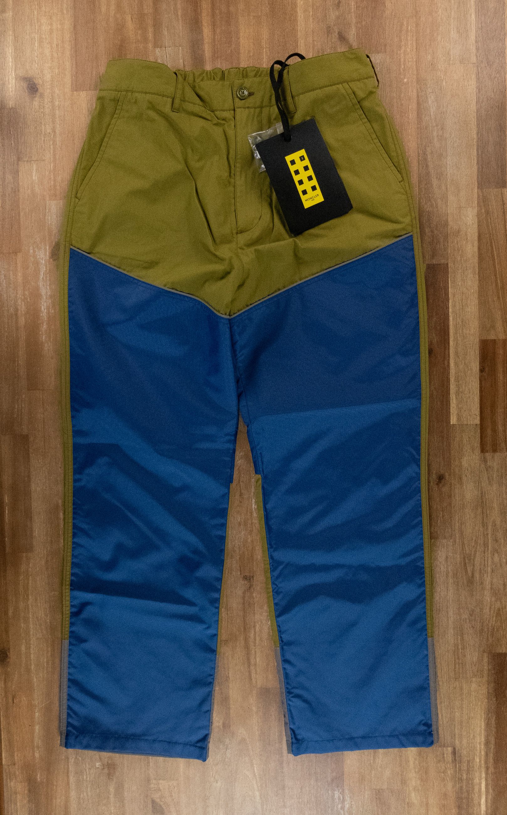 Moncler MONCLER GENIUS 1952 green blue cotton & shell panel pants 34 Size US 34 / EU 50 - 1 Thumbnail