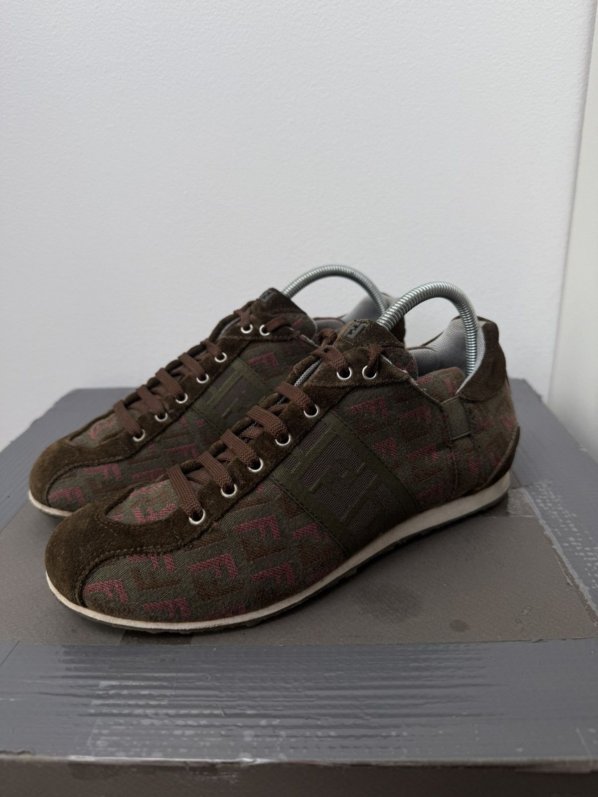 Fendi Fendi sneakers shoes monogram luxury wear vintage old money Size US 6 / IT 36 - 7 Thumbnail