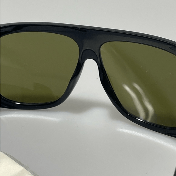 Gucci Gucci GG0467S 001 62 MM Sunglasses Black Size ONE SIZE - 5 Thumbnail