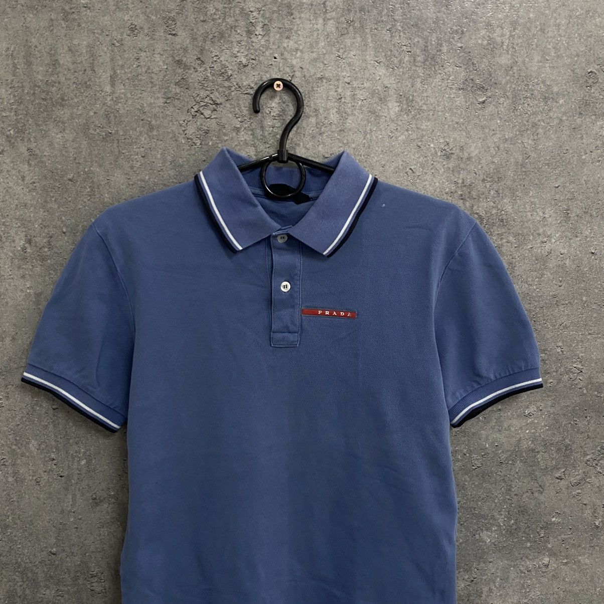 Prada Prada Red Tab Polo T-Shirt Size US S / EU 44-46 / 1 - 3 Thumbnail
