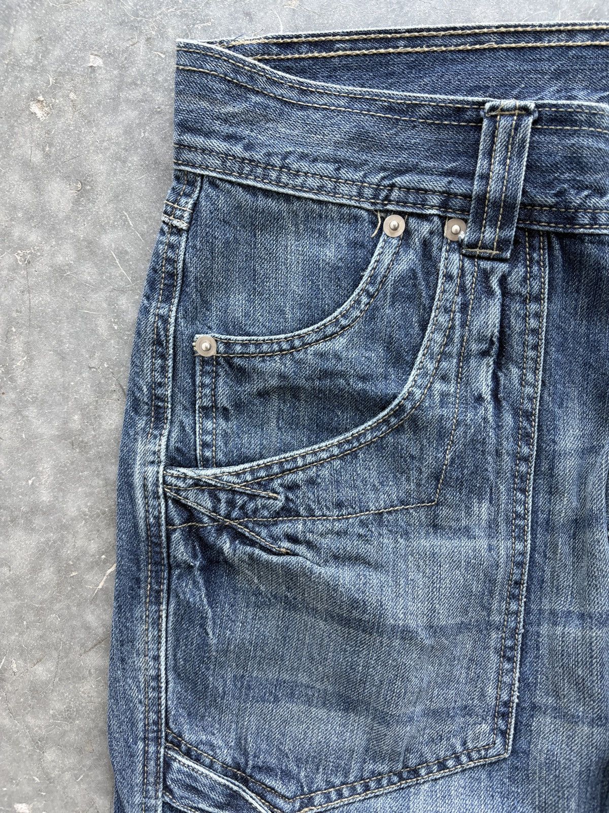 Japanese Brand Vintage Y2K Japanese Style Baggy Cargo Jeans Size US 32 / EU 48 - 5 Thumbnail