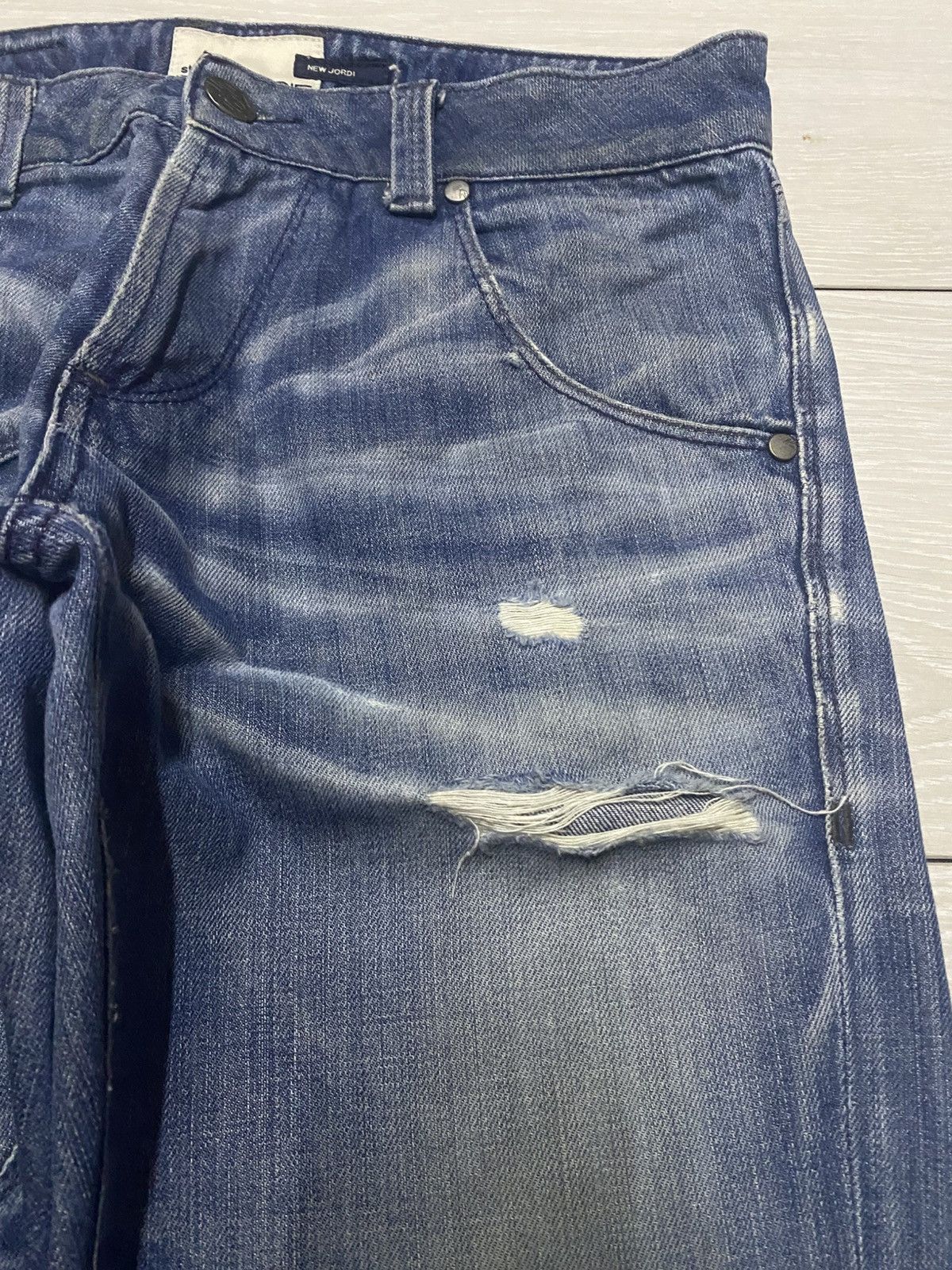 Energie Vintage Style Clash Energy Faded Wash Distressed Jeans Size US 31 - 8 Thumbnail