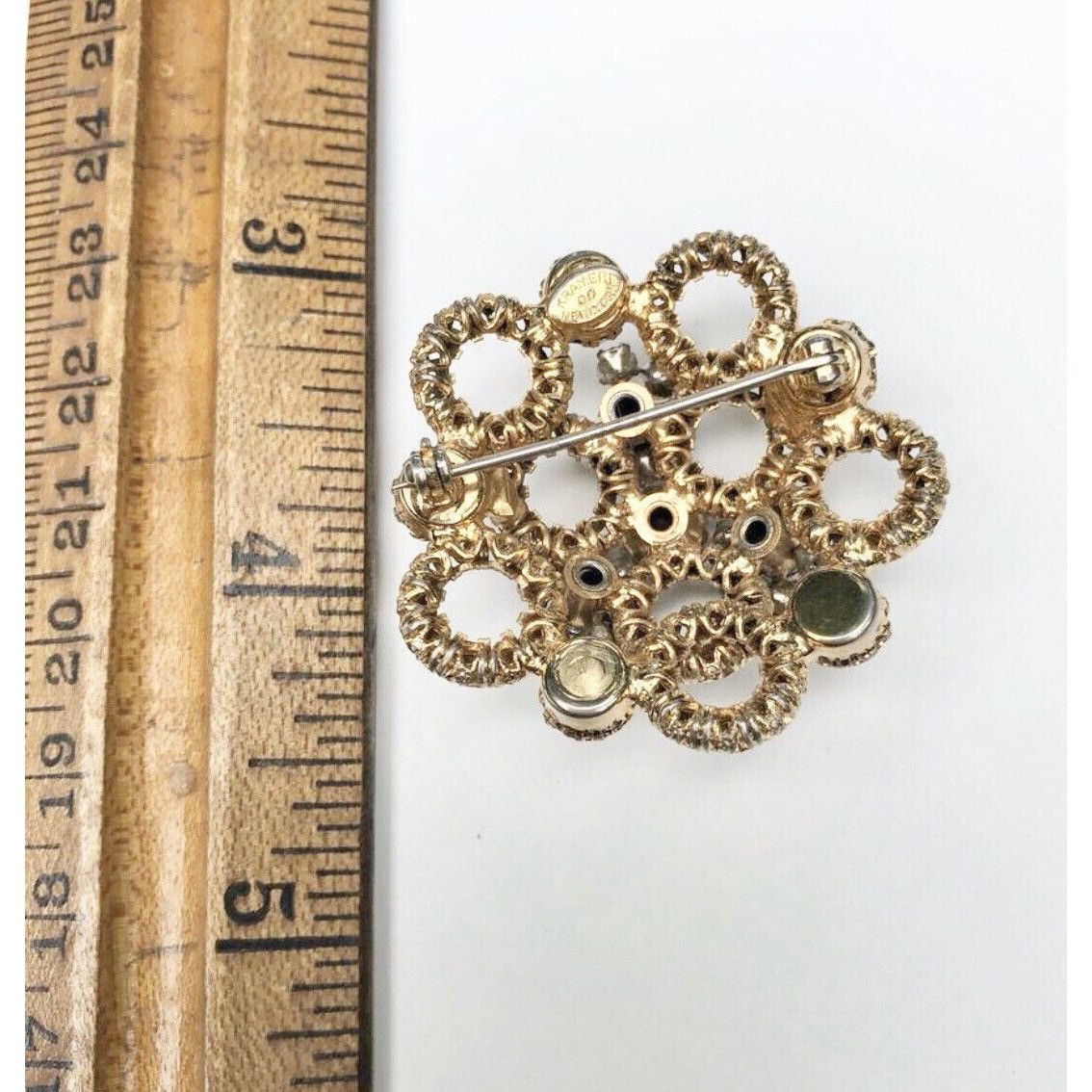 Vintage Vintage Kramer of New York Glass Rhinestone Flower Brooch Pi Size ONE SIZE - 3 Thumbnail