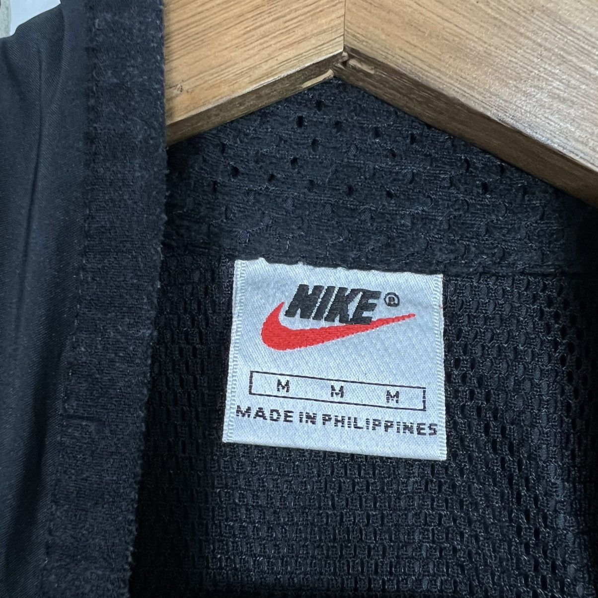 Nike Vintage NIKE Center Logo Half Zipper Light Jacket #4110-C187 Size US M / EU 48-50 / 2 - 12 Thumbnail