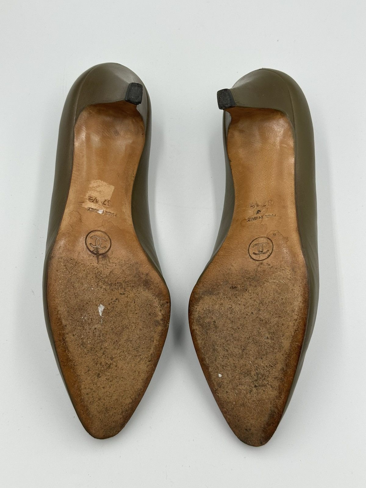 Chanel Chanel Olive Khaki Leather Pointed Toe Kitten Heel Pumps Size US 6.5 / IT 36.5 - 11 Thumbnail