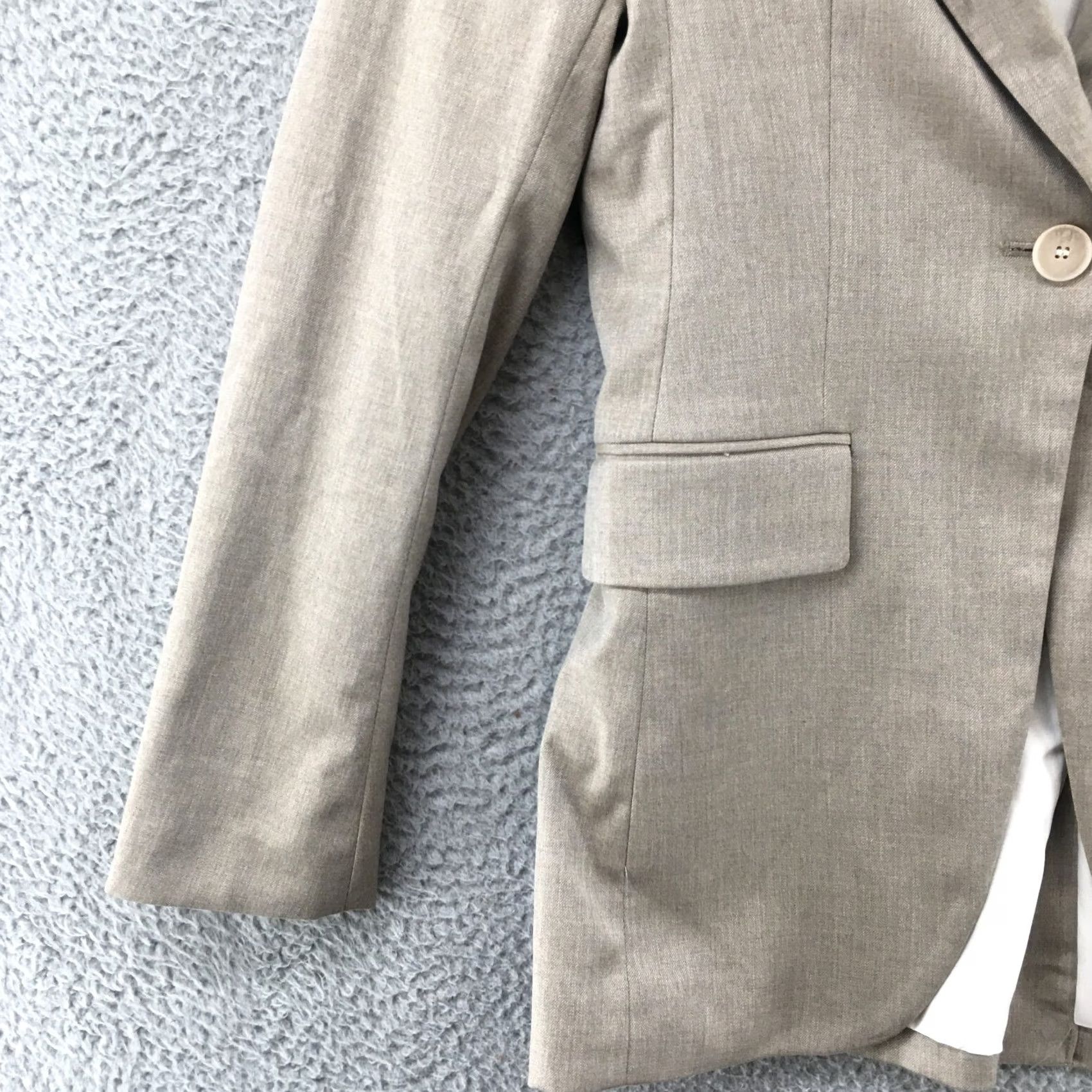 H&M H&M Blazer Coat Jackets Womens 34 Beige Collared Lined Pockets Long Sleeve Size XXS / US 00 / IT 34 - 3 Thumbnail