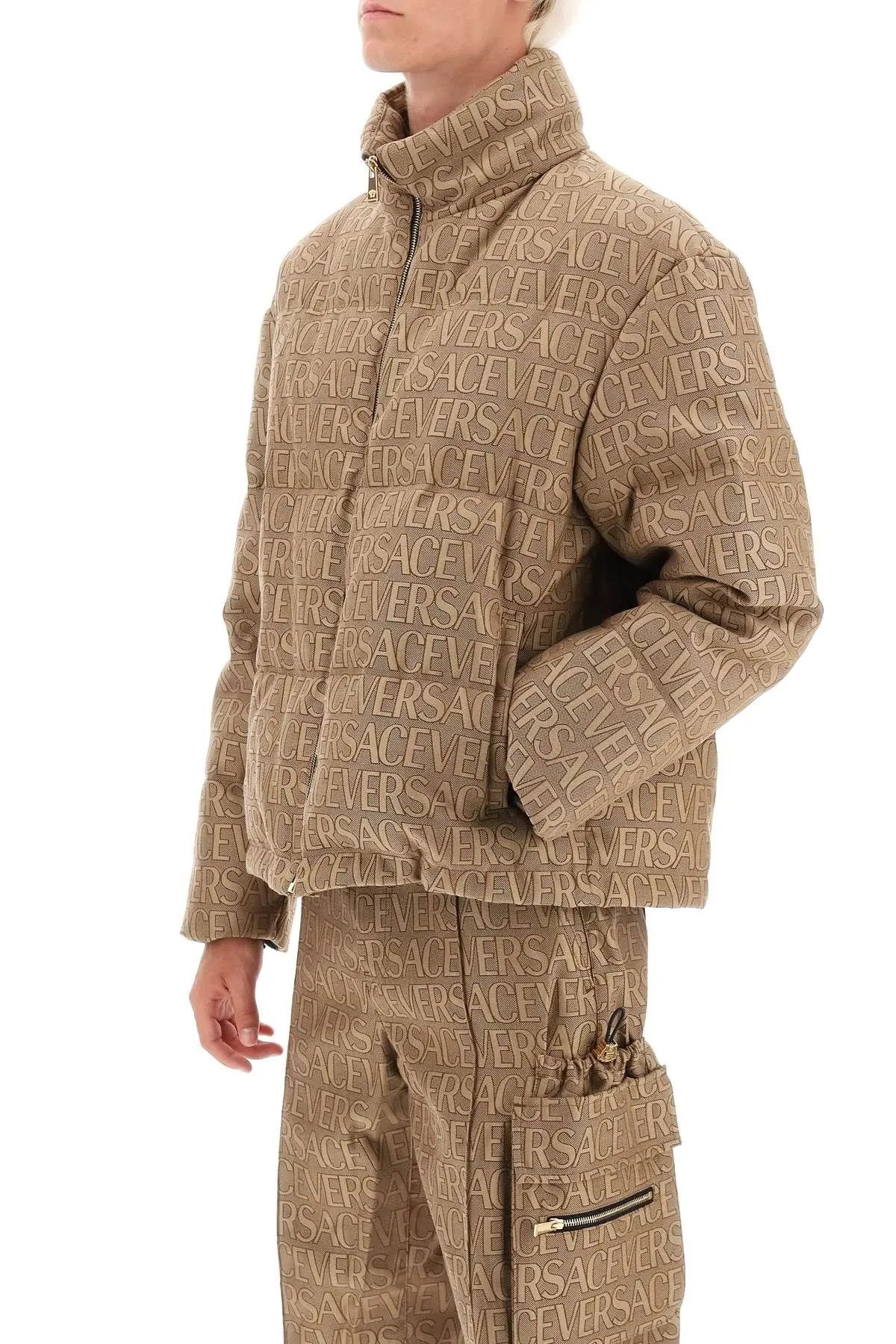 o1s22i1n0124 Versace Allover Down Jacket in Brown / Beige
