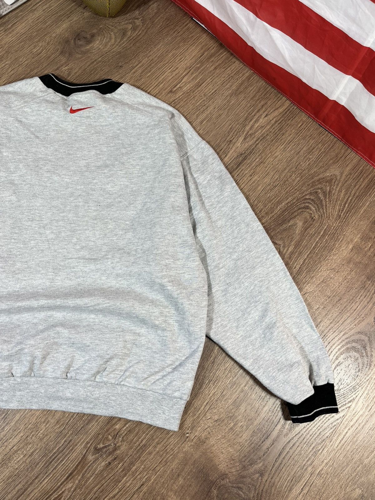 Nike Vintage Nike Sweatshirt Swoosh Big Logo Size US M / EU 48-50 / 2 - 14 Thumbnail