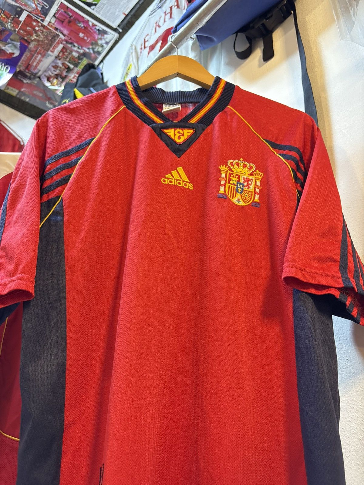 Adidas Vintage 1998 Spain Football Team Home Kit Size US L / EU 52-54 / 3 - 2 Thumbnail