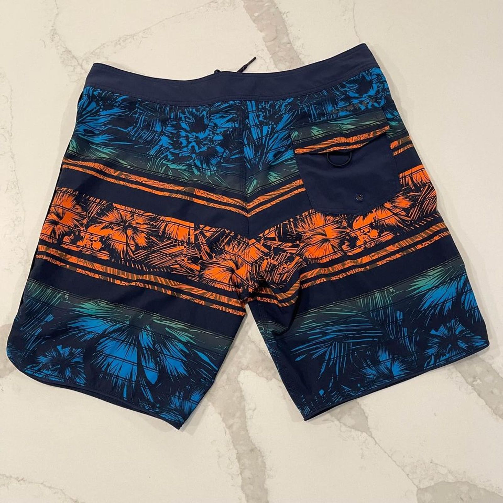 Oakley Oakley Swim Shorts Men 38 Trunks Slim Fit Tropical Board Size US 38 / EU 54 - 4 Thumbnail