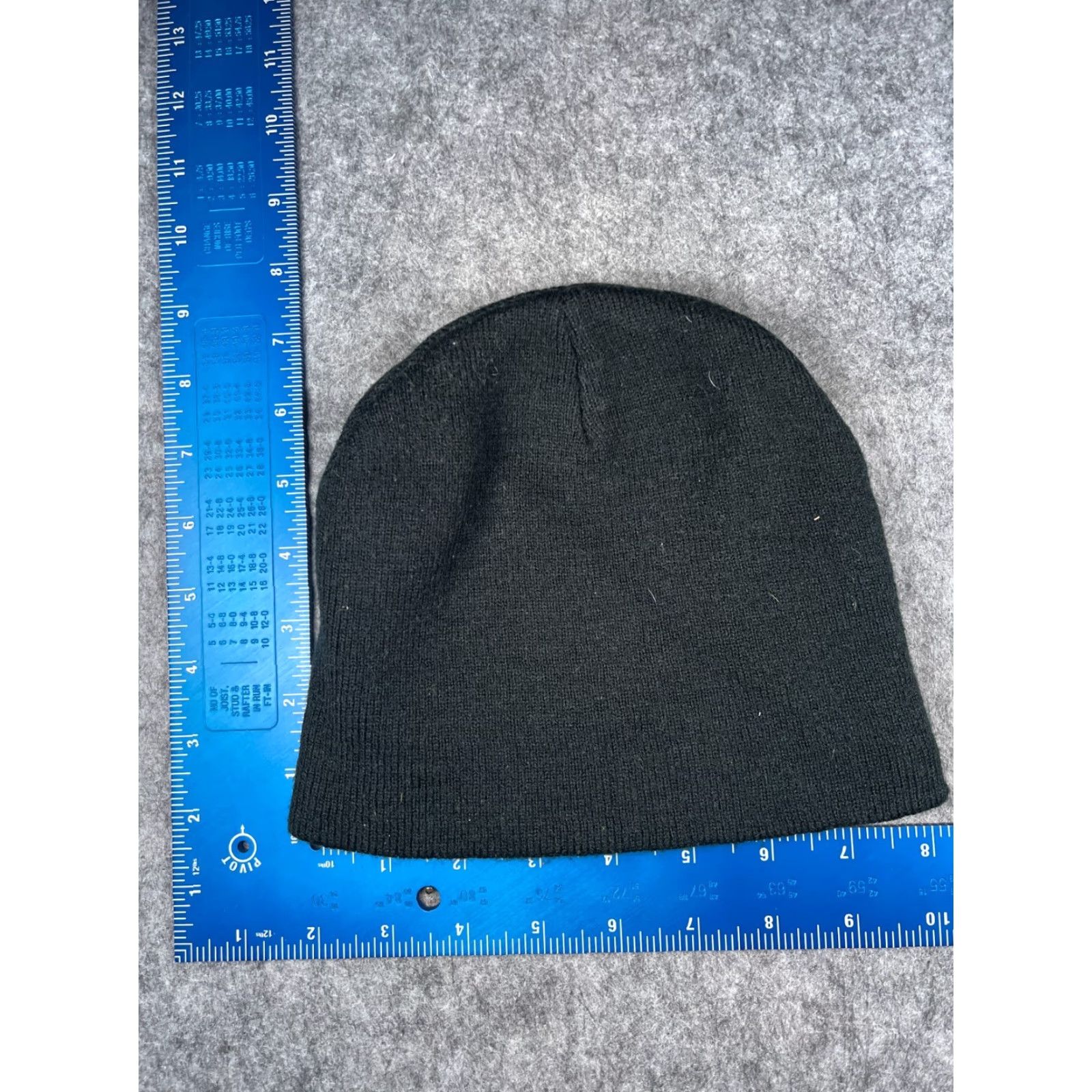 Vintage Ultra Club Beanie Toque Hat Adult One Size Black Blue Embroidered Knit Acrylic Unisex Size ONE SIZE - 4 Thumbnail