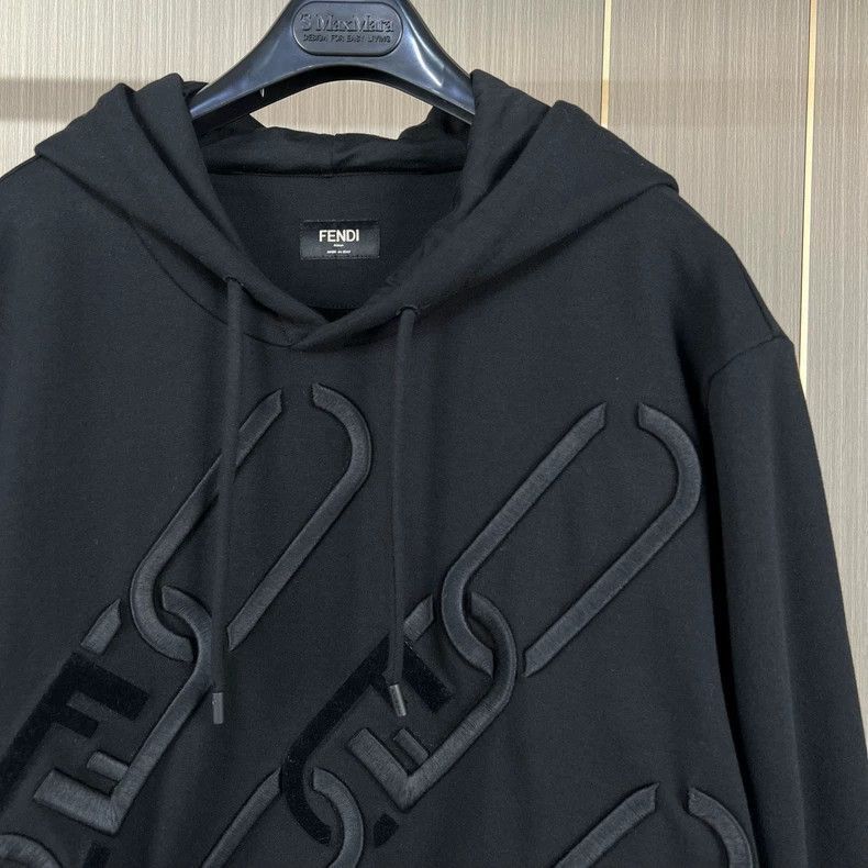 Fendi Fendi Embroidered Hoodie with Chain Design Size US M / EU 48-50 / 2 - 3 Thumbnail