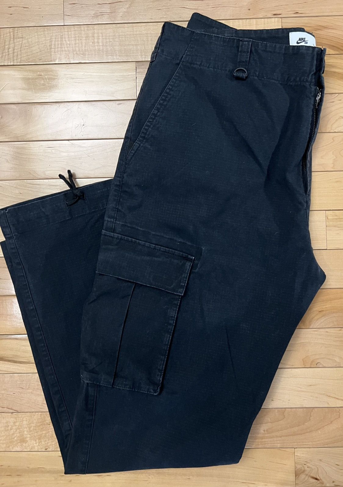 Nike SB Nike SB ripstop cargo pants. Size US 34 / EU 50 - 1 Thumbnail
