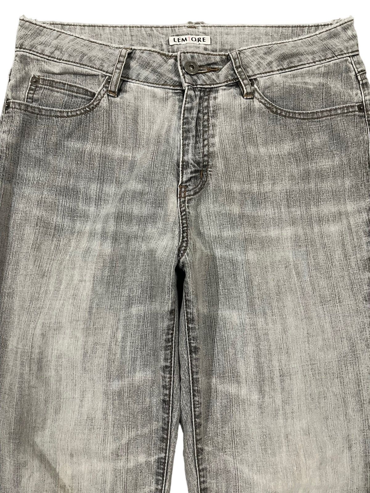 Who Decides War Vintage Japanese Brand Faded Wash Style Flare Jeans Size US 31 - 3 Thumbnail
