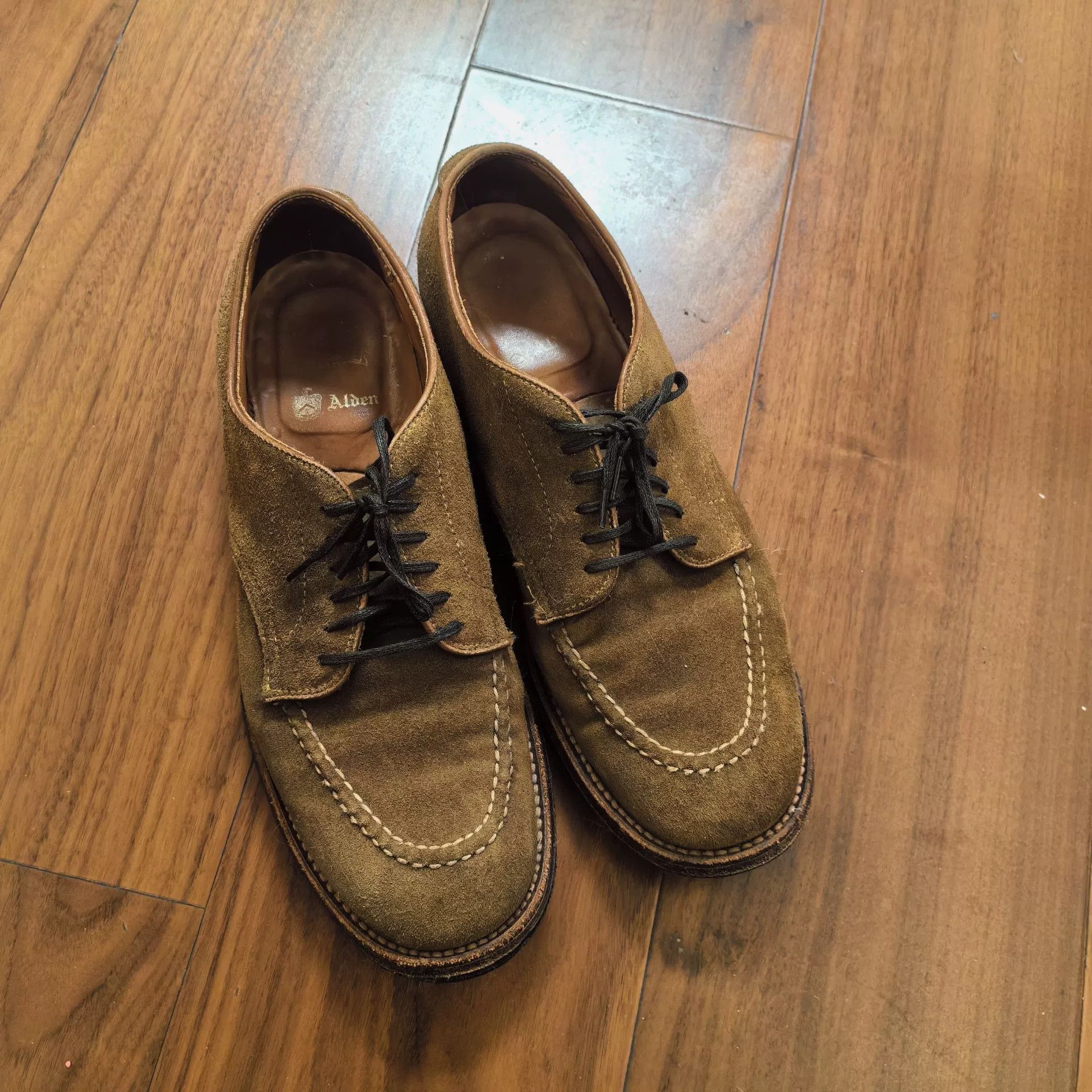 Alden Alden 379X Low-Top Suede Work Shoe Size US 9 / EU 42 - 1 Thumbnail