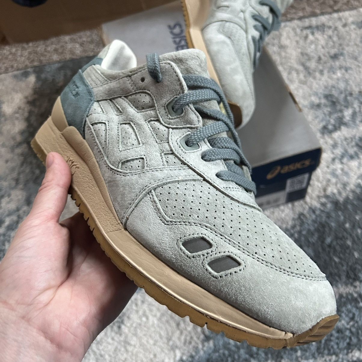 Saint Alfred H33LK-8016 2013 asics GEL LYTE iii OLiVE BiRCH LAKE MiCHiGAN Size US 9 / EU 42 - 3 Thumbnail