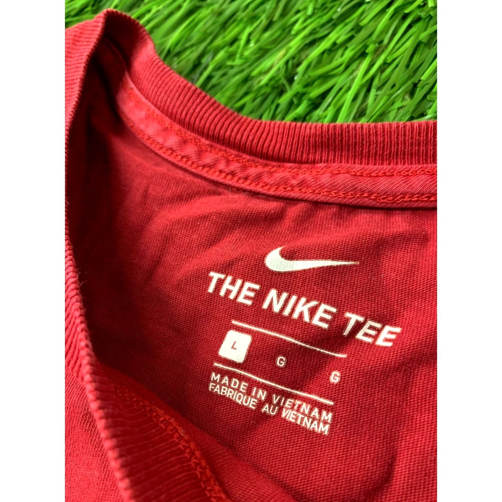 Nike Nike Original 2019 Men Casual Short Sleeve Shirt T-Shirt Tee Jersey Size L Large Red Nike Tee Shirt Mens Regular Size US L / EU 52-54 / 3 - 5 Thumbnail