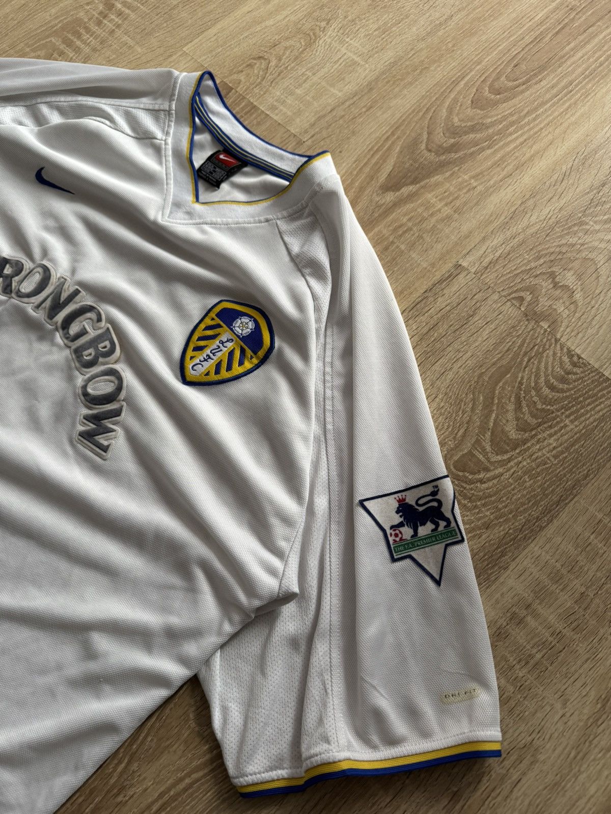Nike Nike fc Leeds United Bowyer 2000/2002 Soccer Football jersey Size US XL / EU 56 / 4 - 3 Thumbnail