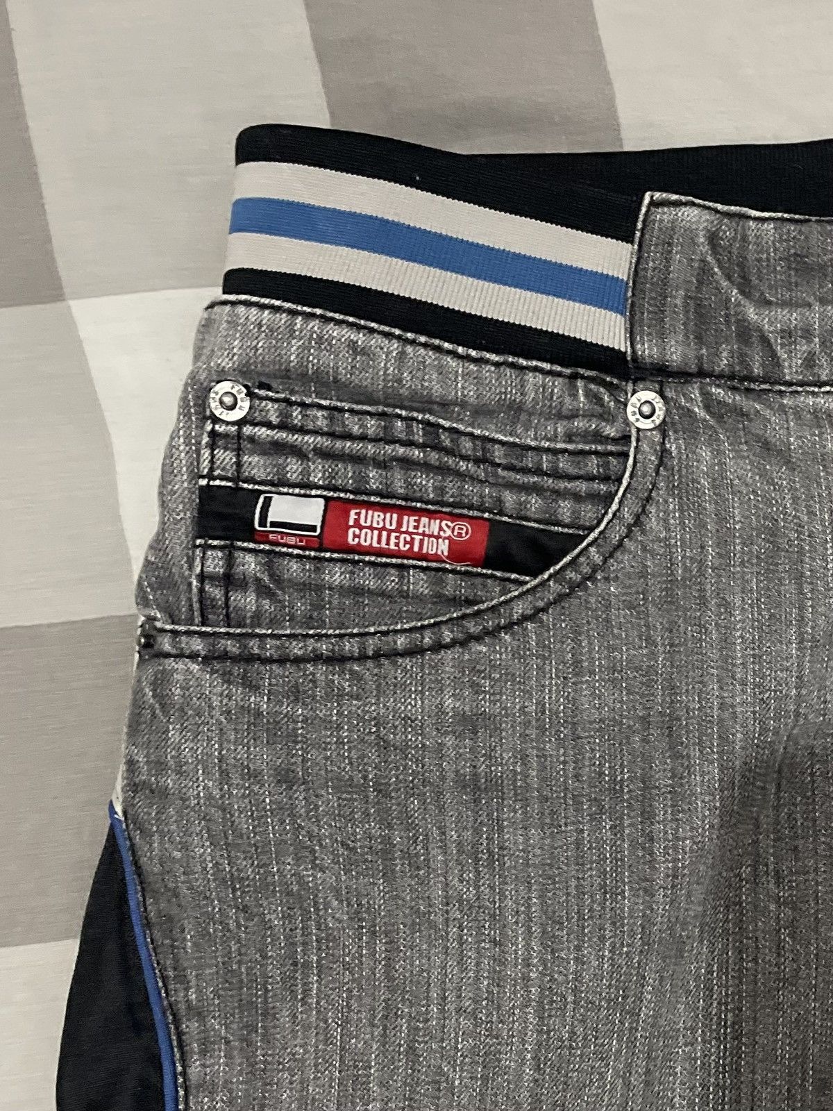 Fubu 2000s Fubu Panelled Baggy Jeans Y2K Size US 31 - 8 Thumbnail