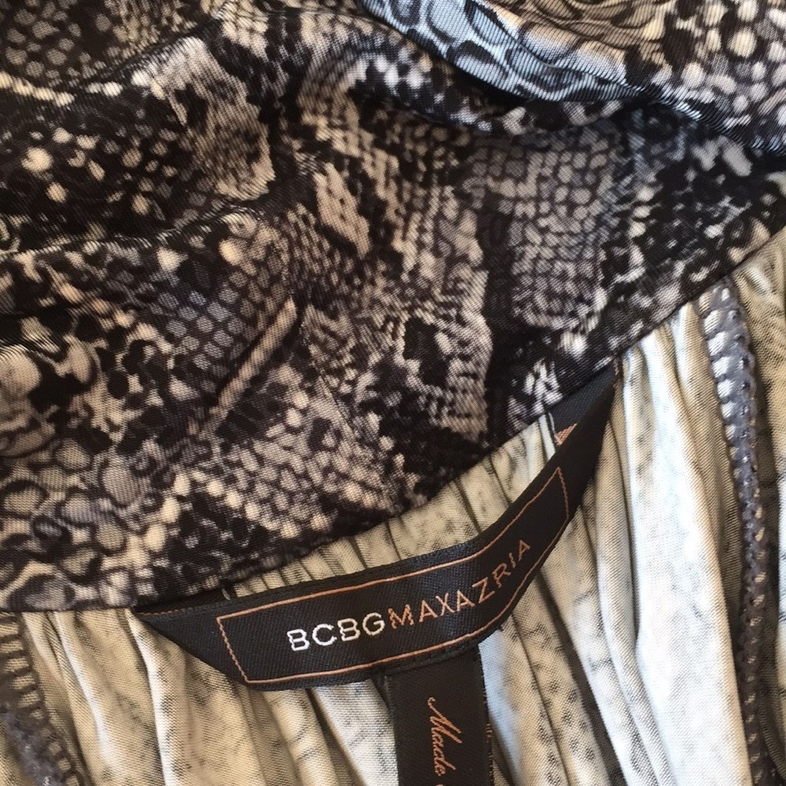Bcbgmaxazria Snakeprint Blouse Bcbgmaxazria NWT$128 Size M / US 6-8 / IT 42-44 - 4 Thumbnail