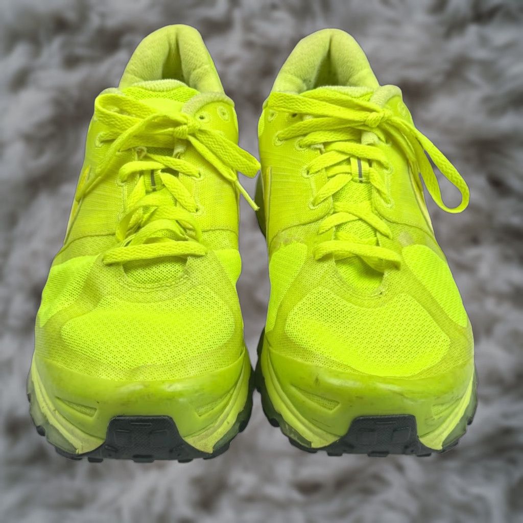 Nike Air Max 2010 Volt Neon Sneaker Mens Size 14 Green 48.5 EU 386368-700 Shoe Athletic Running & Jogging Nike Air