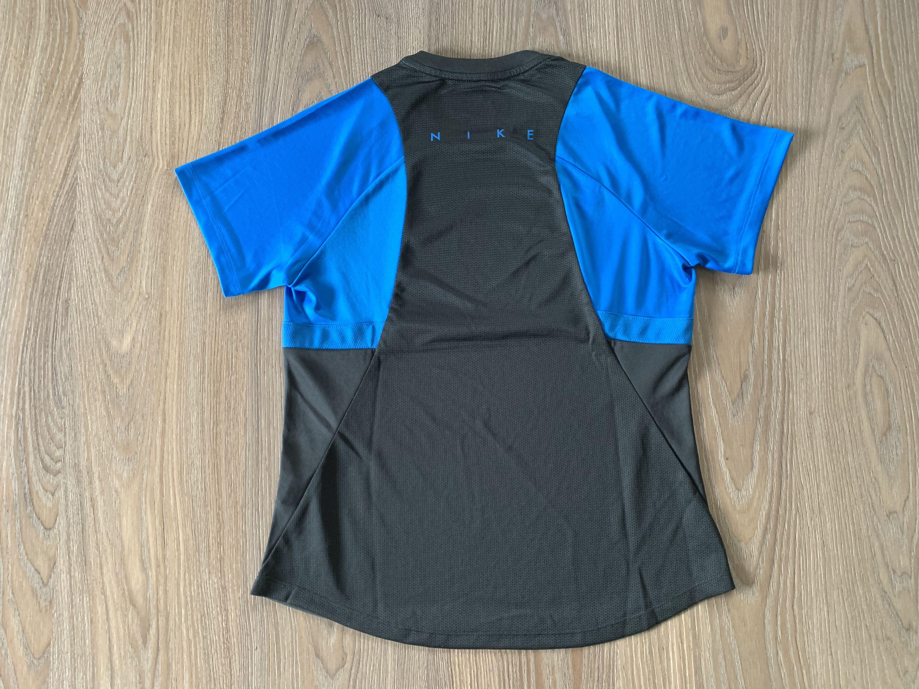Nike Nike Womens Sport Training T Shirt Size M / US 6-8 / IT 42-44 - 3 Thumbnail