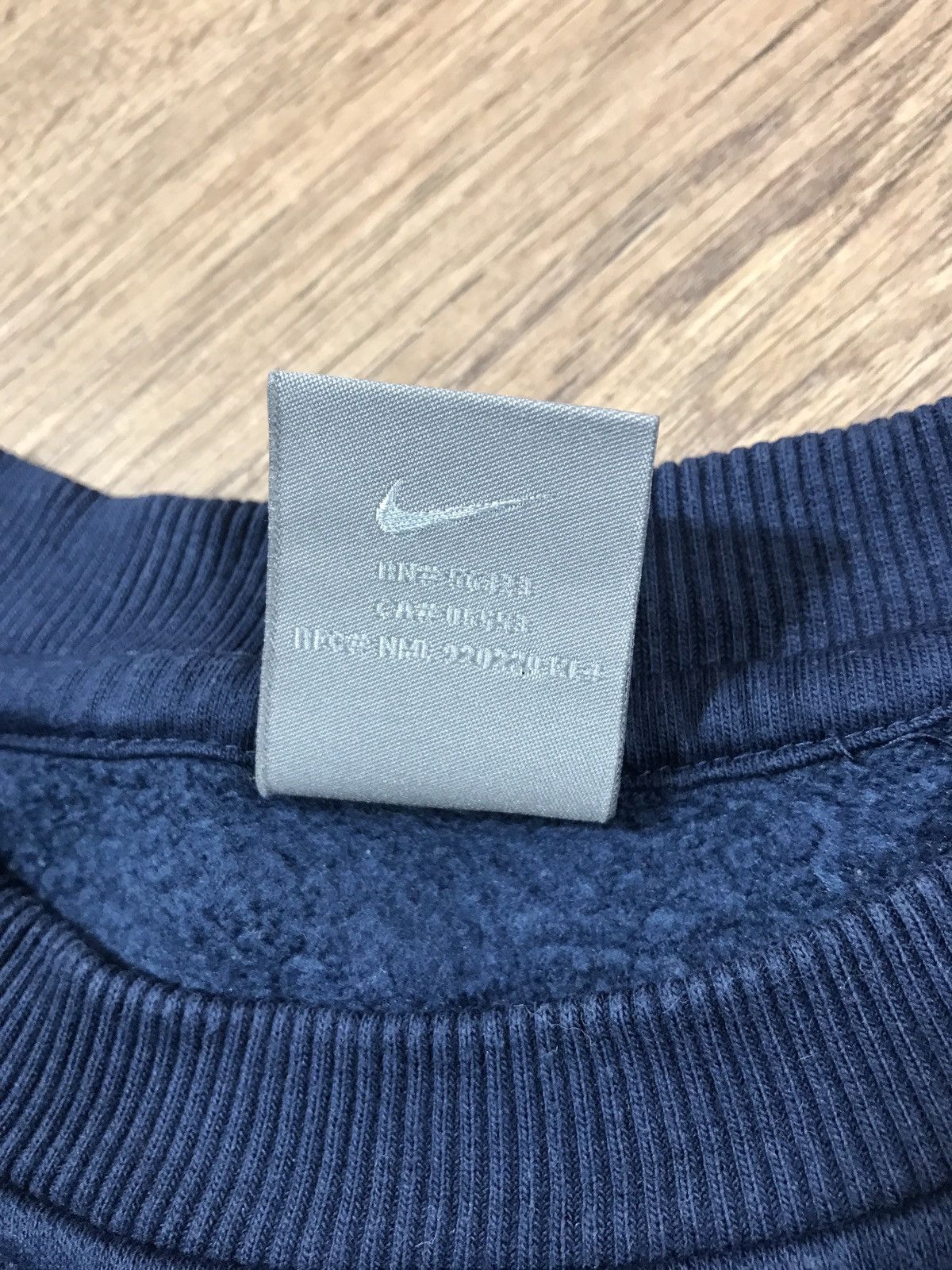 Nike × Vintage Vintage Nike Big Logo Sweatshirt Size US L / EU 52-54 / 3 - 6 Thumbnail