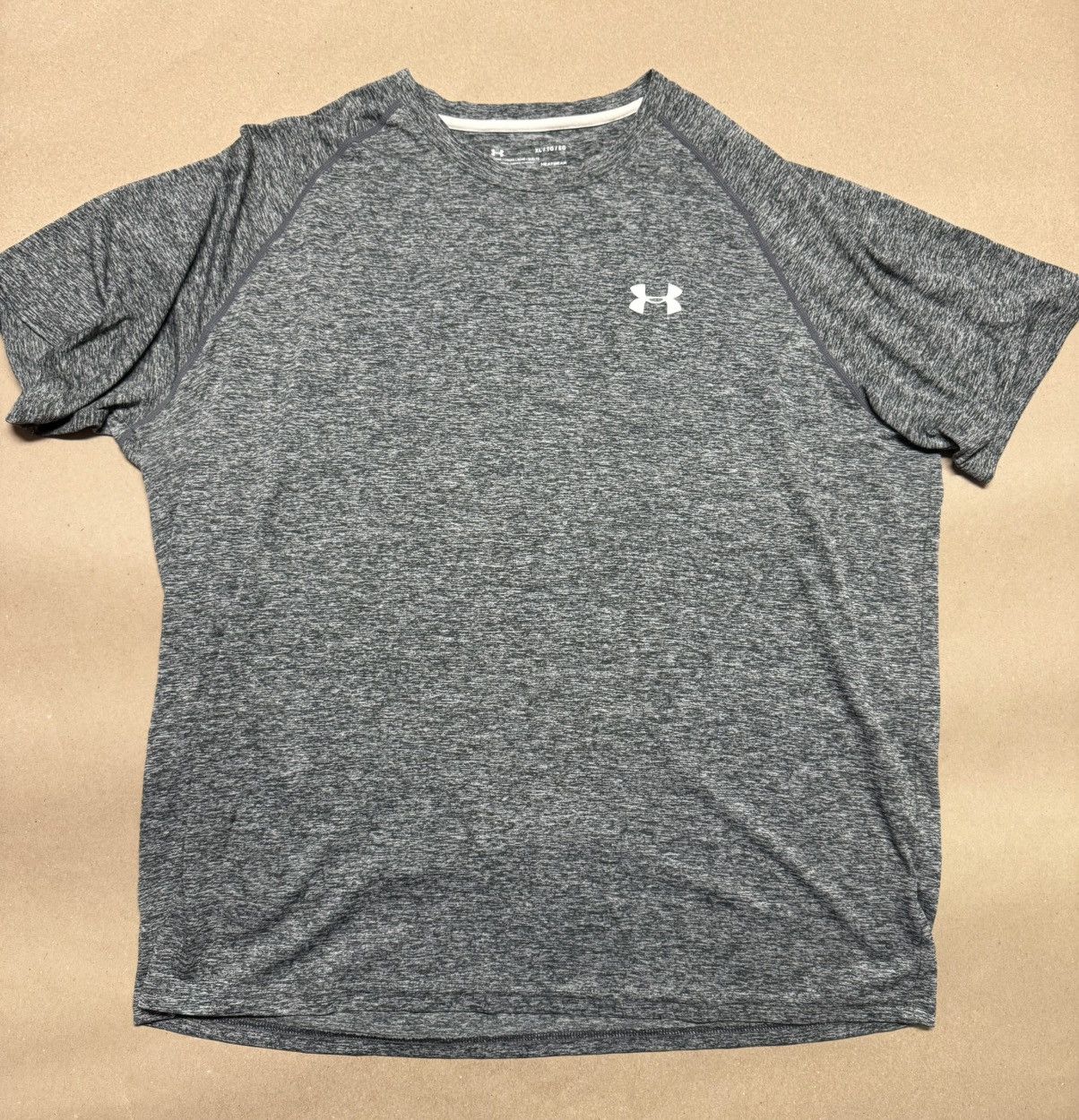 Under Armour Under Armour Heat Gear Loose Shirt Gray size XL Rare! Size US XL / EU 56 / 4 - 1 Thumbnail