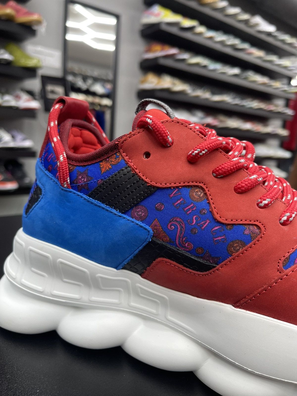 Versace Size 8US/41 - Versace $1075 Red/Blue Barocco Chain Reaction Size US 8 / EU 41 - 8 Thumbnail
