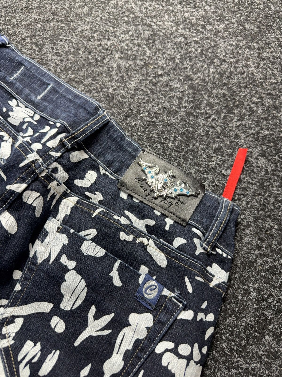 Japanese Brand Avant Garde 00s Crazy Age Graphic Flared Jeans Y2K Pattern Size 28" / US 6 / IT 42 - 19 Thumbnail
