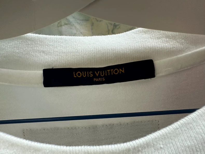 Louis Vuitton Louis Vuitton White short sleeves Size US XL / EU 56 / 4 - 3 Thumbnail