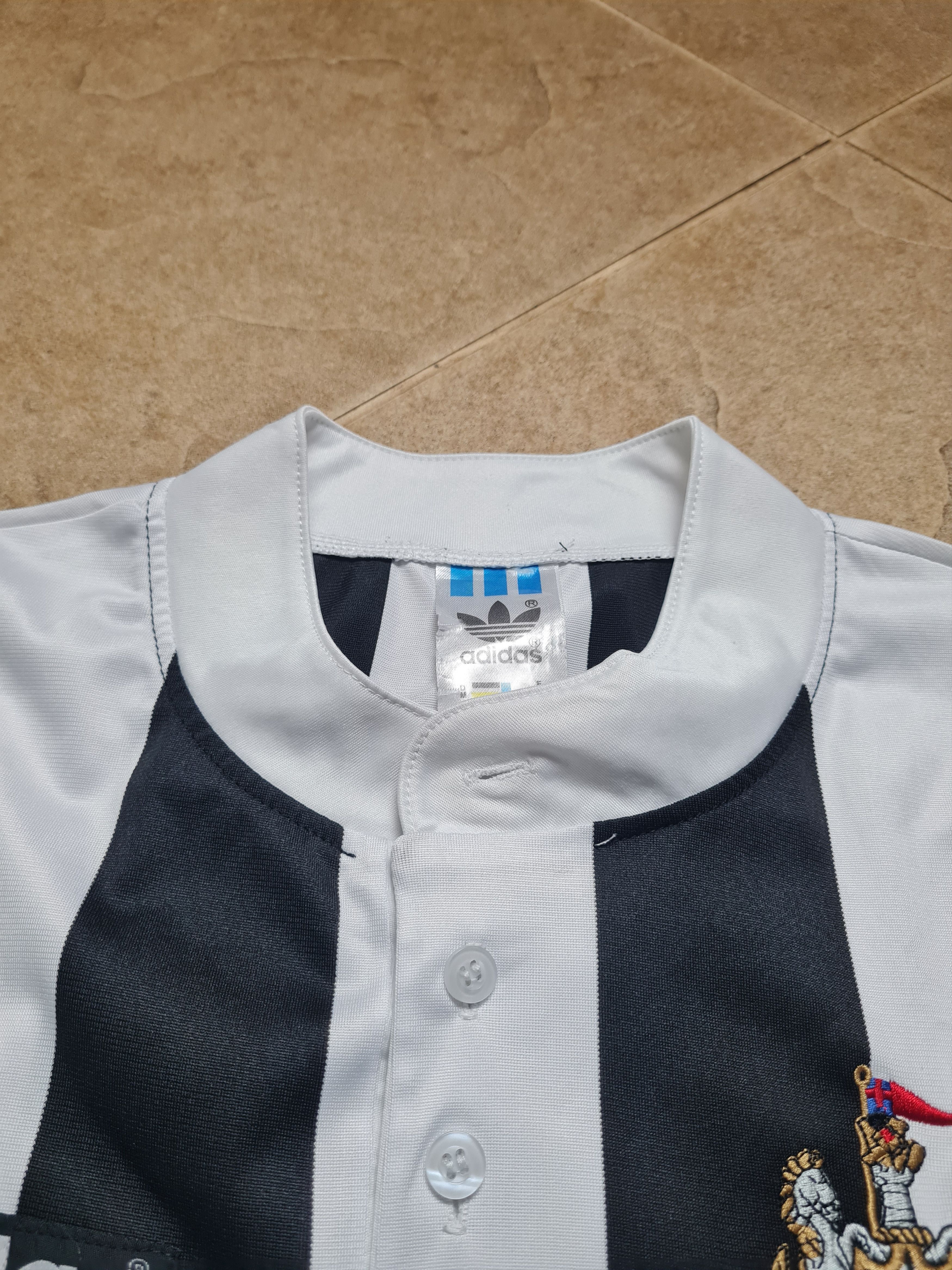 Adidas Rare Jersey Adidas Newcastle 1995/1997 Archive Home Shirt Size US M / EU 48-50 / 2 - 18 Thumbnail