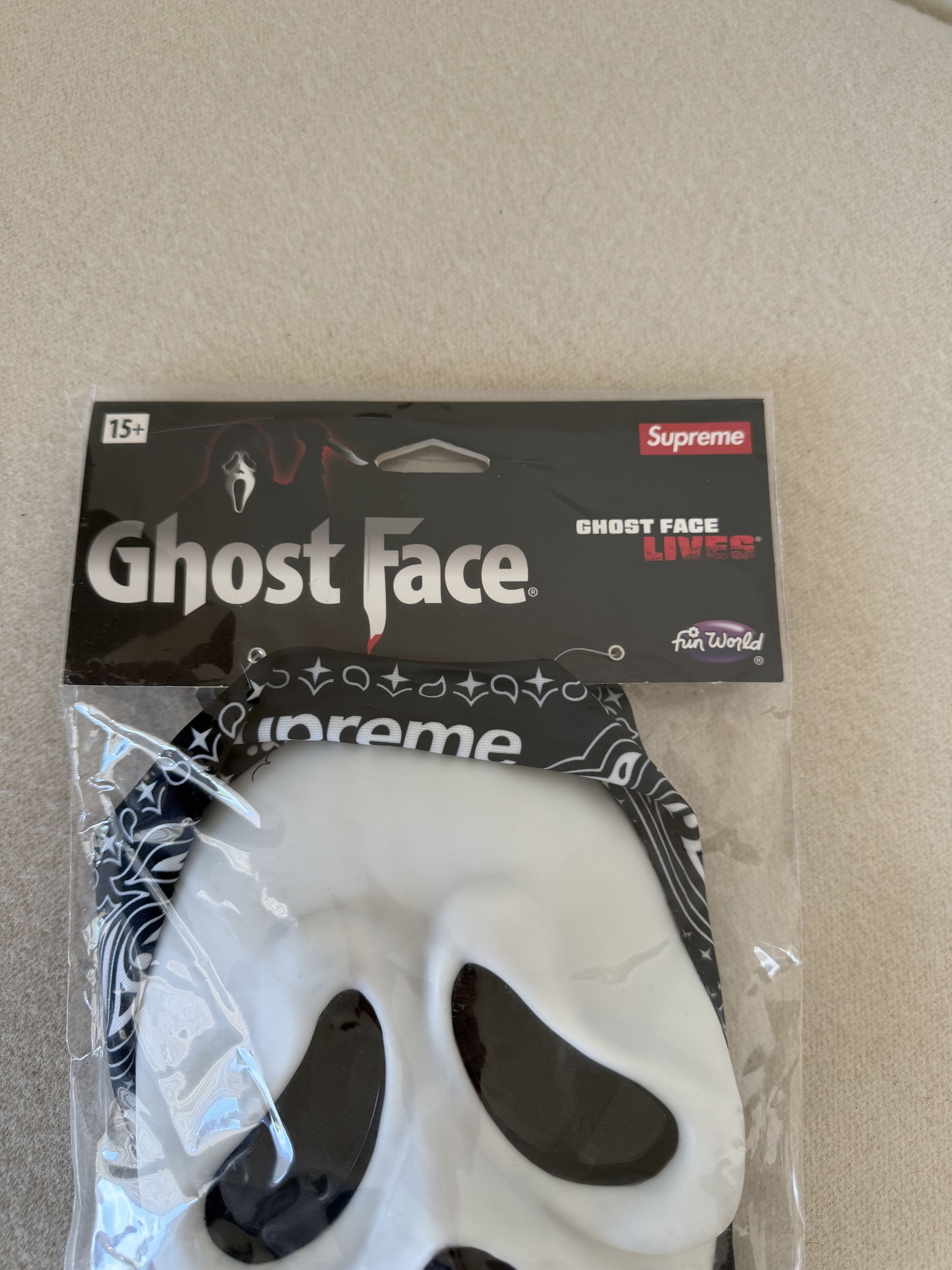 Supreme Supreme Ghostface Mask in Black Bandana Size ONE SIZE - 2 Thumbnail