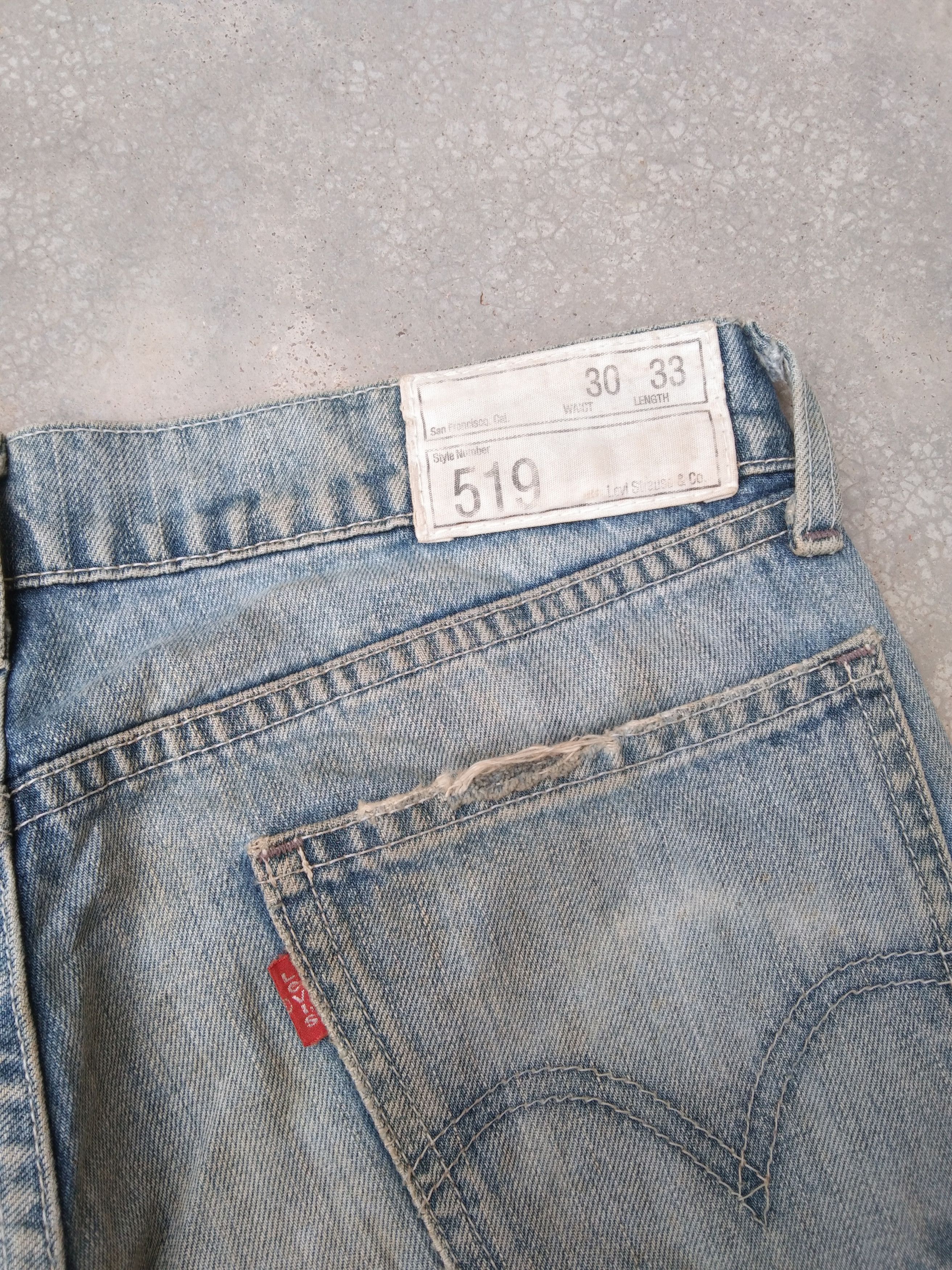 Jean × Levi's × Vintage Vintage Levis Jeans 519 Distressed Denim 30x31 Size US 30 / EU 46 - 4 Thumbnail