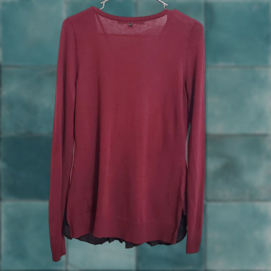 Guess Guess LA Sweater Women’s M Burgundy Scoop Neck Layered Look Long Sleeve Pullover Knit ShirtTop Casual Ladies M Burgundy Red Size M / US 6-8 / IT 42-44 - 1 Thumbnail