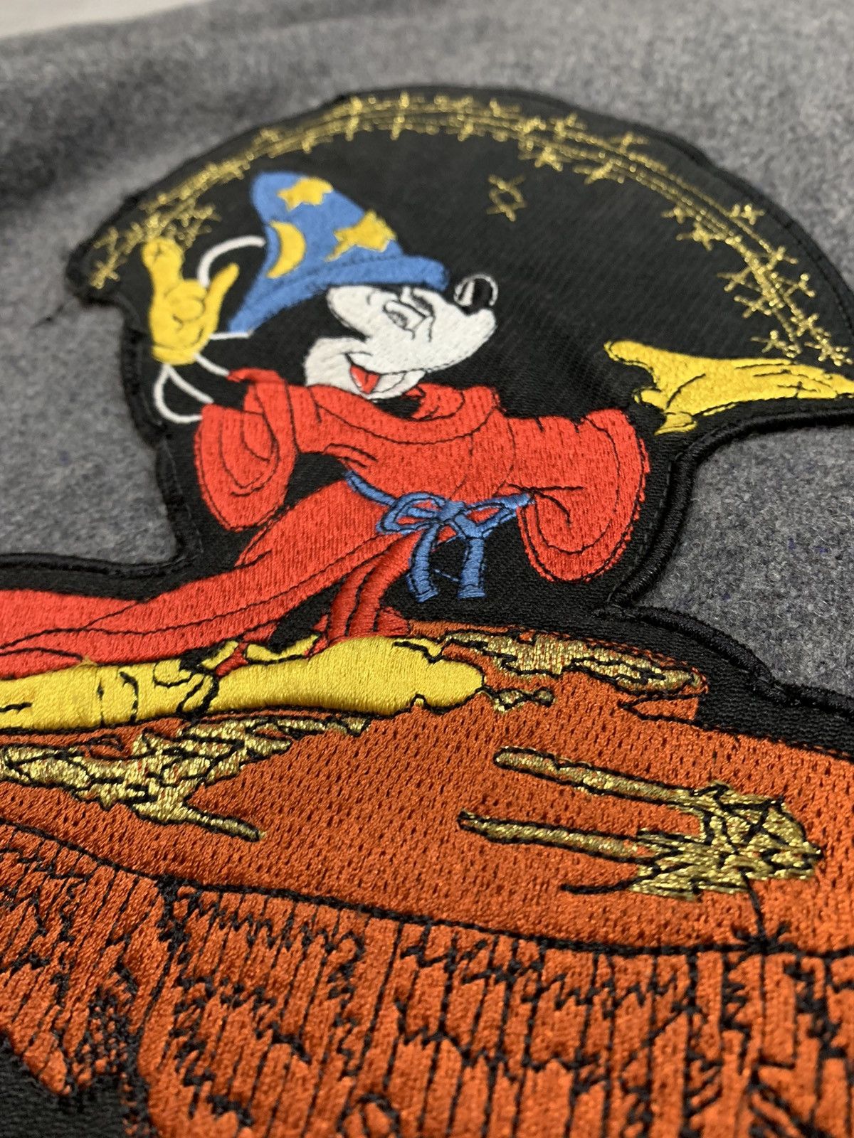 Vintage 90s Vintage Luxury Mickey embroidered Leather bomber jacket Size US L / EU 52-54 / 3 - 5 Thumbnail