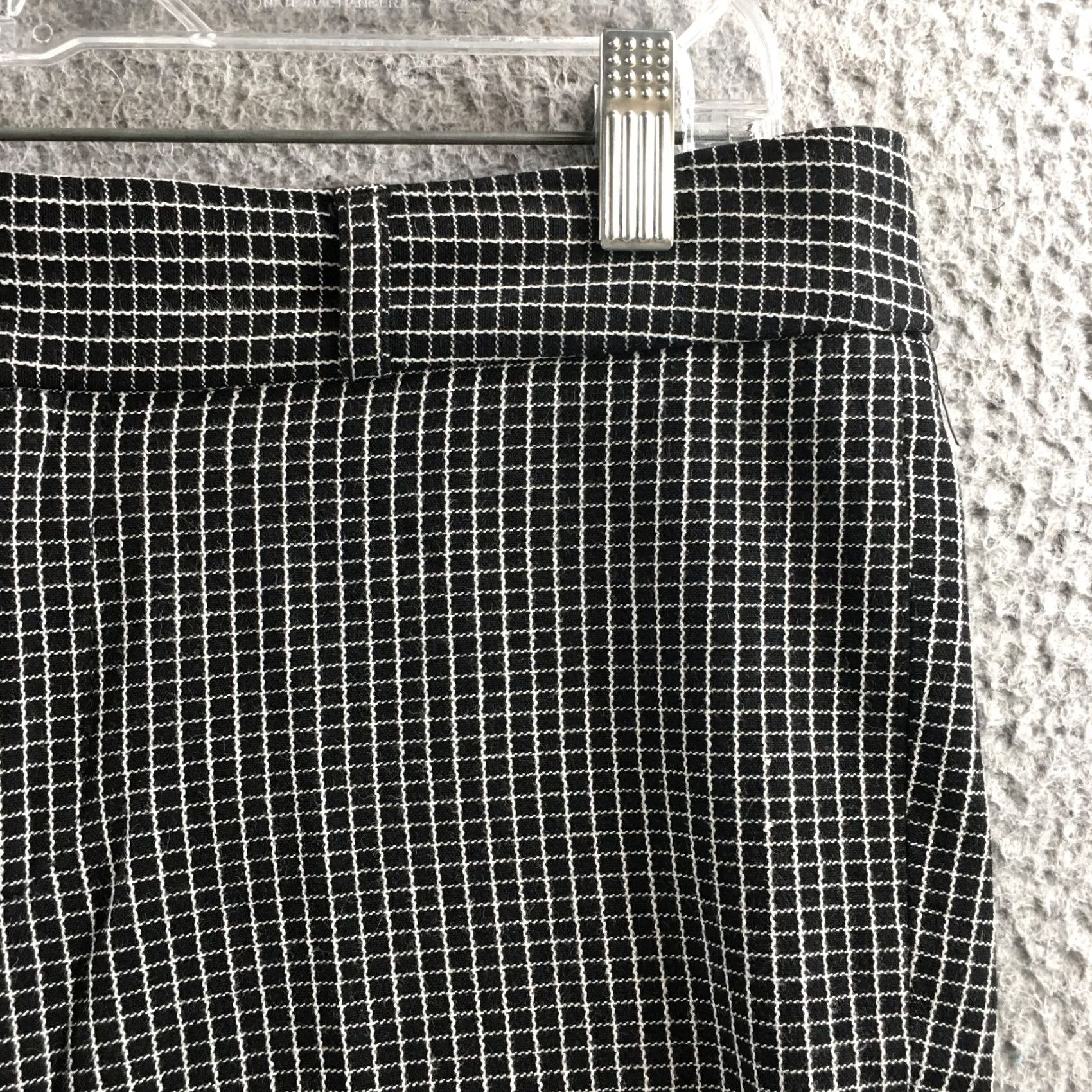 Banana Republic Banana Republic Sloan Capri Pants Womens 6P Black Gingham Zip Capris Petite Pants Indoor Casual Mens Women Girls 2? Size 28" / US 6 / IT 42 - 4 Thumbnail