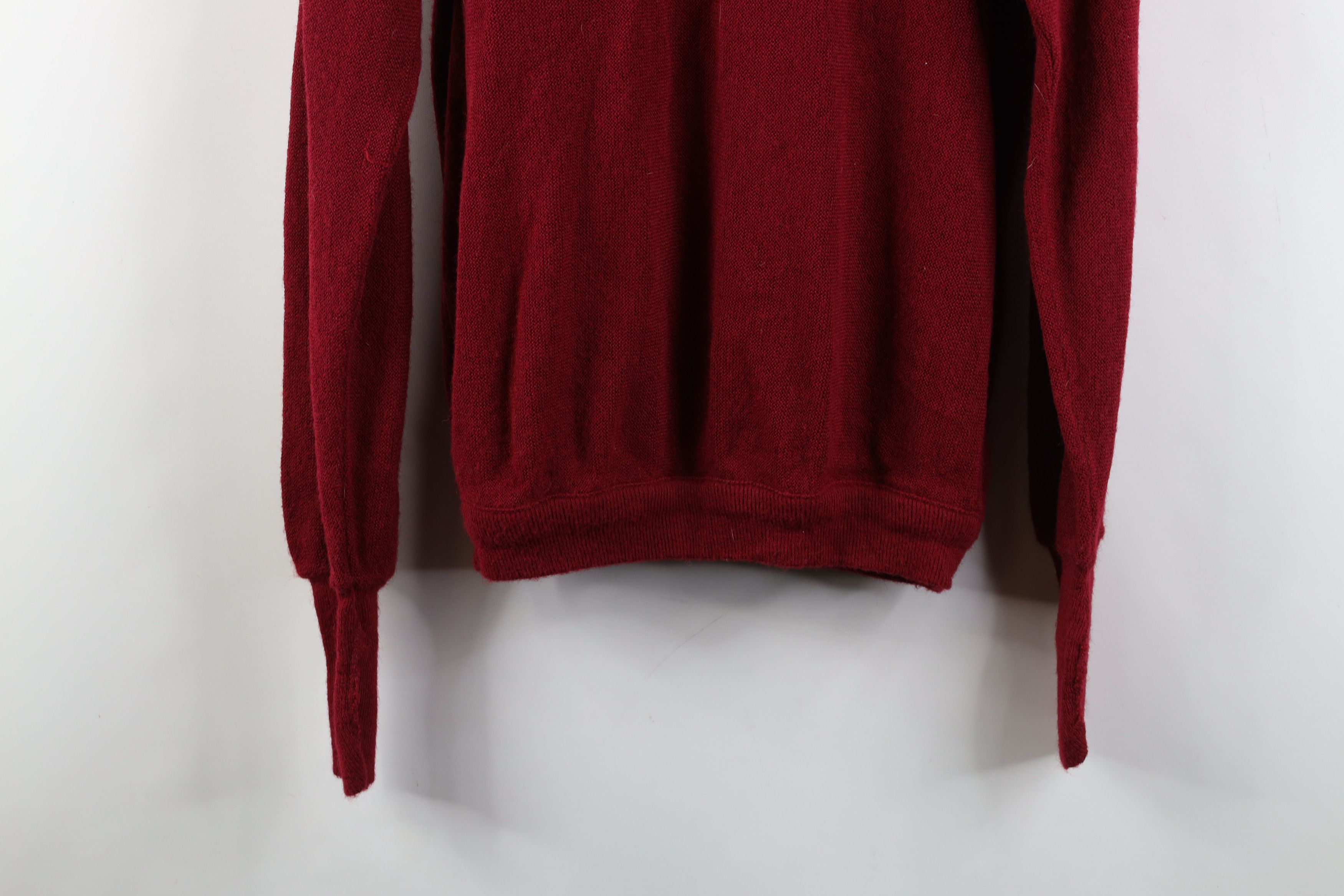 Lacoste Vintage 70s 80s Izod Lacoste Logo V-Neck Sweater Red USA Size US L / EU 52-54 / 3 - 12 Thumbnail