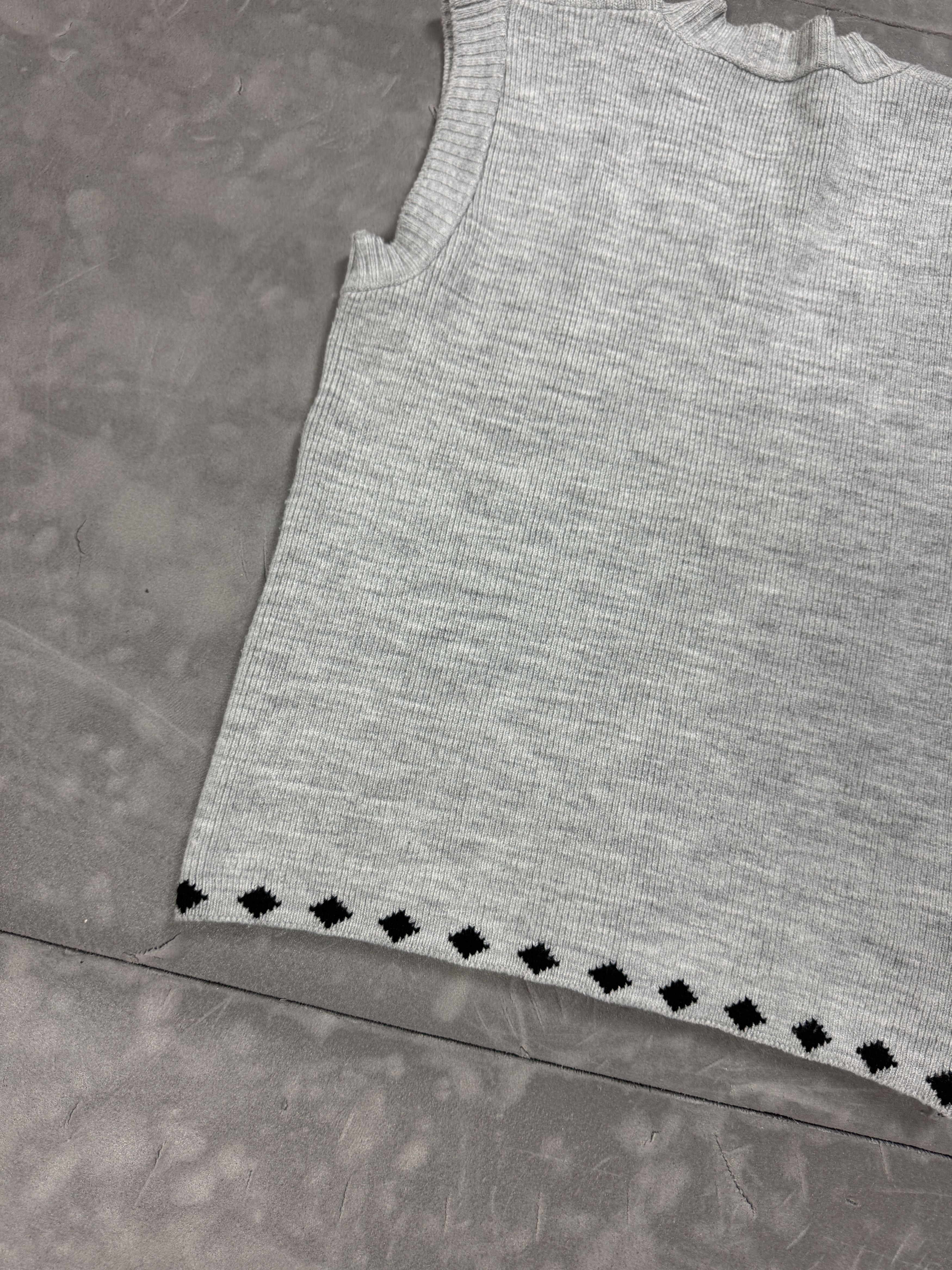Vintage 90s Aesthetic Gray Sweater Vest Vintage S/M coquette y2k Size M / US 6-8 / IT 42-44 - 9 Thumbnail