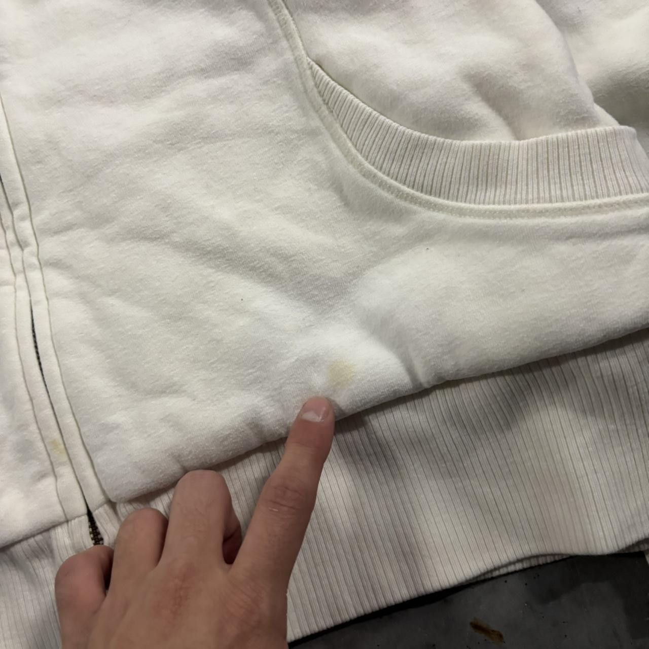 Vintage Vintage Y2K/2000s Cute White Soft Sherpa Fur Cozy Zip Up Hoodie! Size XL Size XL / US 12-14 / IT 48-50 - 5 Thumbnail