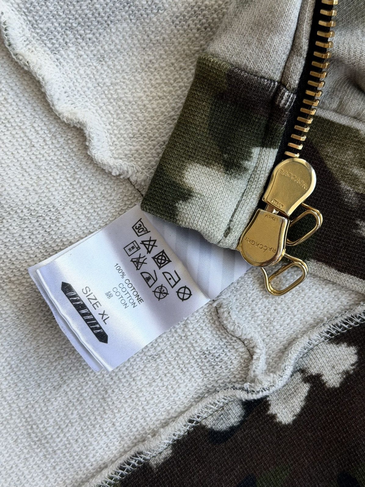 Off-White Off-White 16SS Bleached Camo Zip Up Hoodie XL Virgil Abloh Size US XL / EU 56 / 4 - 10 Thumbnail