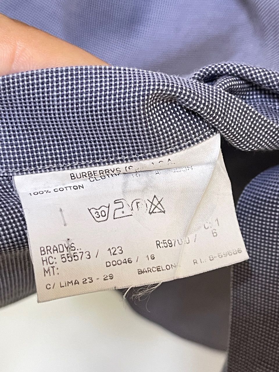 Burberry vintage shirt Burberry london size L Size US L / EU 52-54 / 3 - 7 Thumbnail