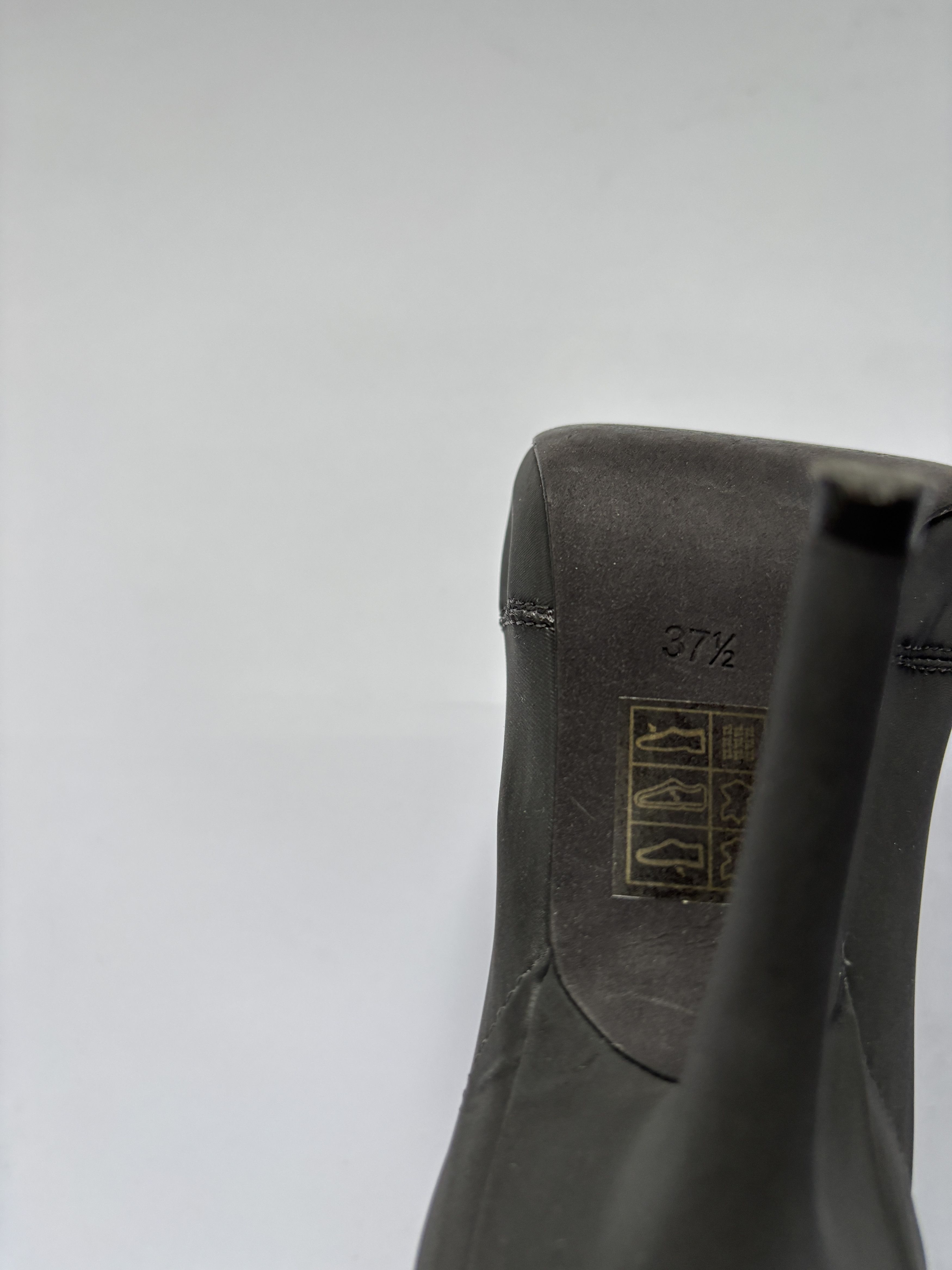 Yeezy ⚡️QUICK SALE⚡️Yeezy Season 6 Dark Gray Ankle Boots Size US 6.5 / IT 36.5 - 6 Thumbnail