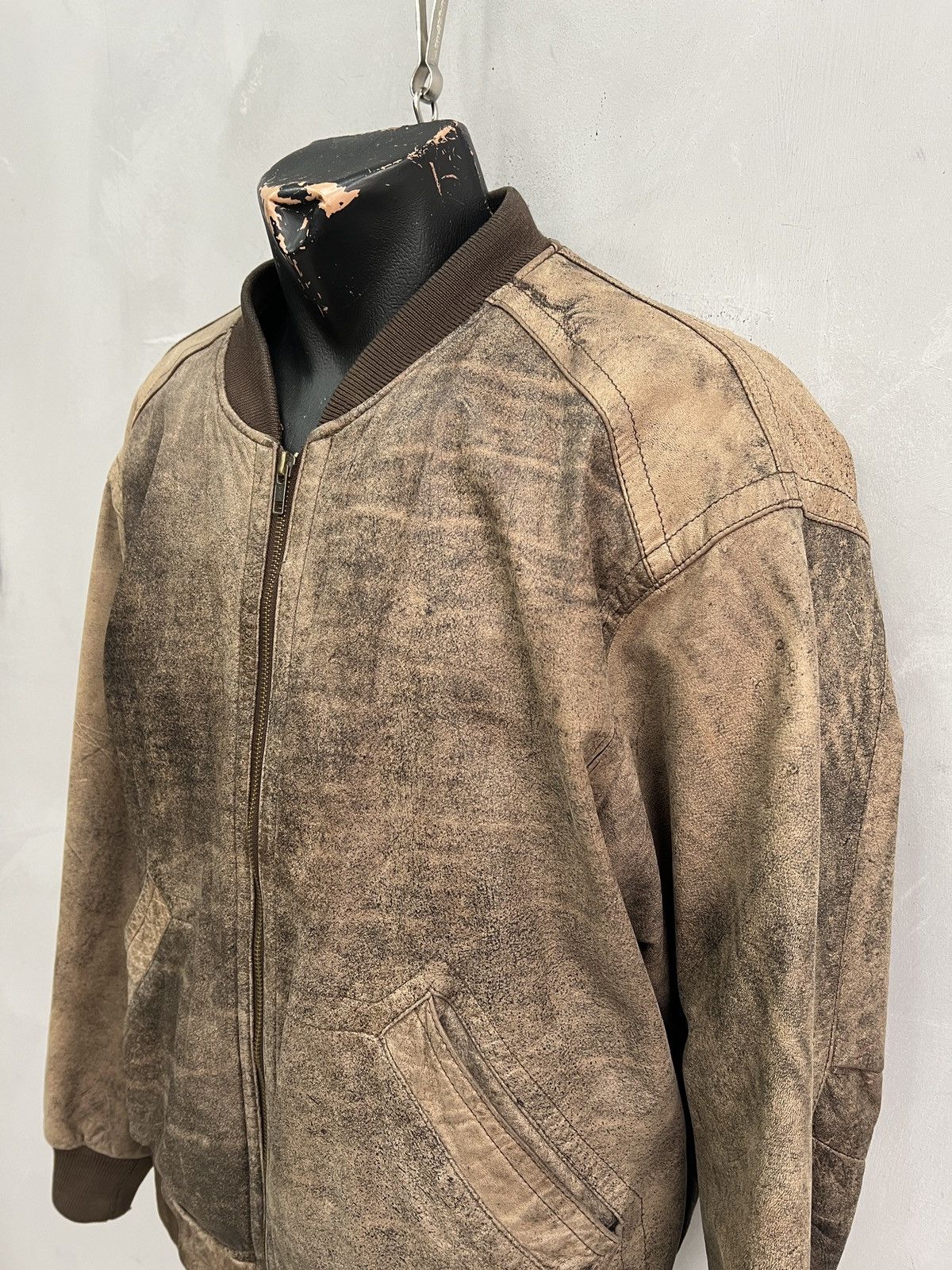Schott Leather ma 1 bomber jacket retro vibe streetwear y2k Size US M / EU 48-50 / 2 - 3 Thumbnail