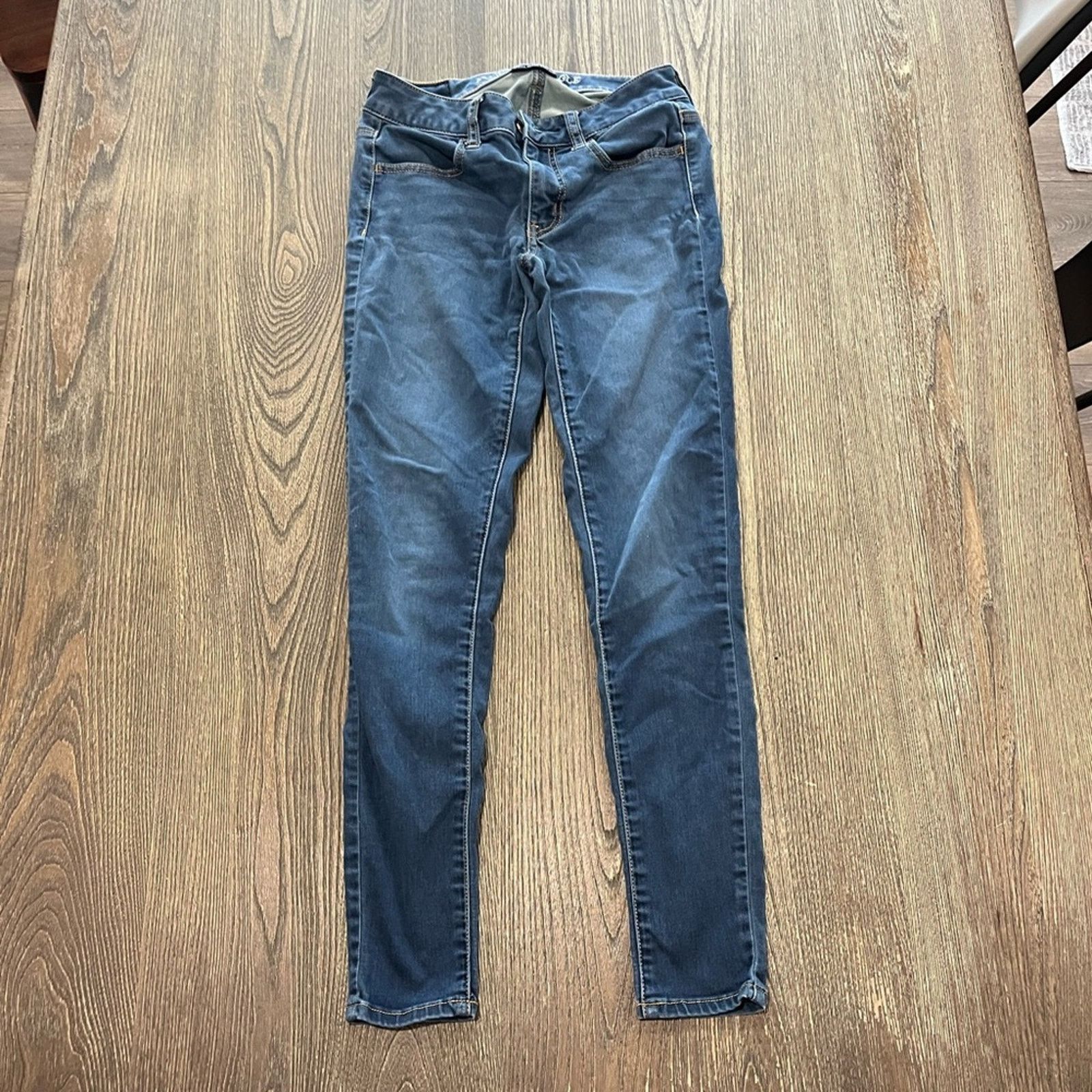 American Eagle Outfitters American Eagle Hi-Rise Jegging Jeans Super Stretch Size 2 Size 26" / US 2 / IT 38 - 1 Thumbnail