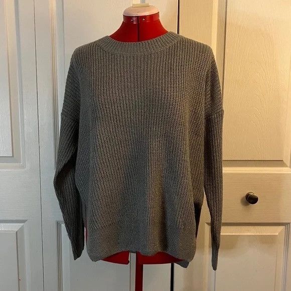 Lulus Lulu's Alyssa Grey Knit Sweater Size L Size L / US 10 / IT 46 - 1 Thumbnail